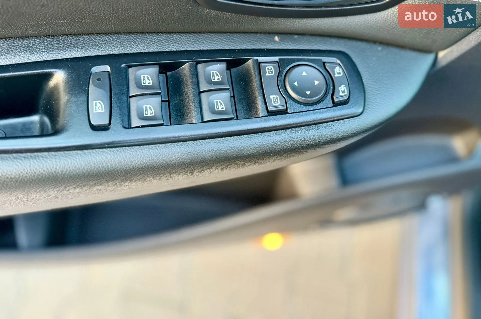 2014 Renault Scenic - мініатюра 48