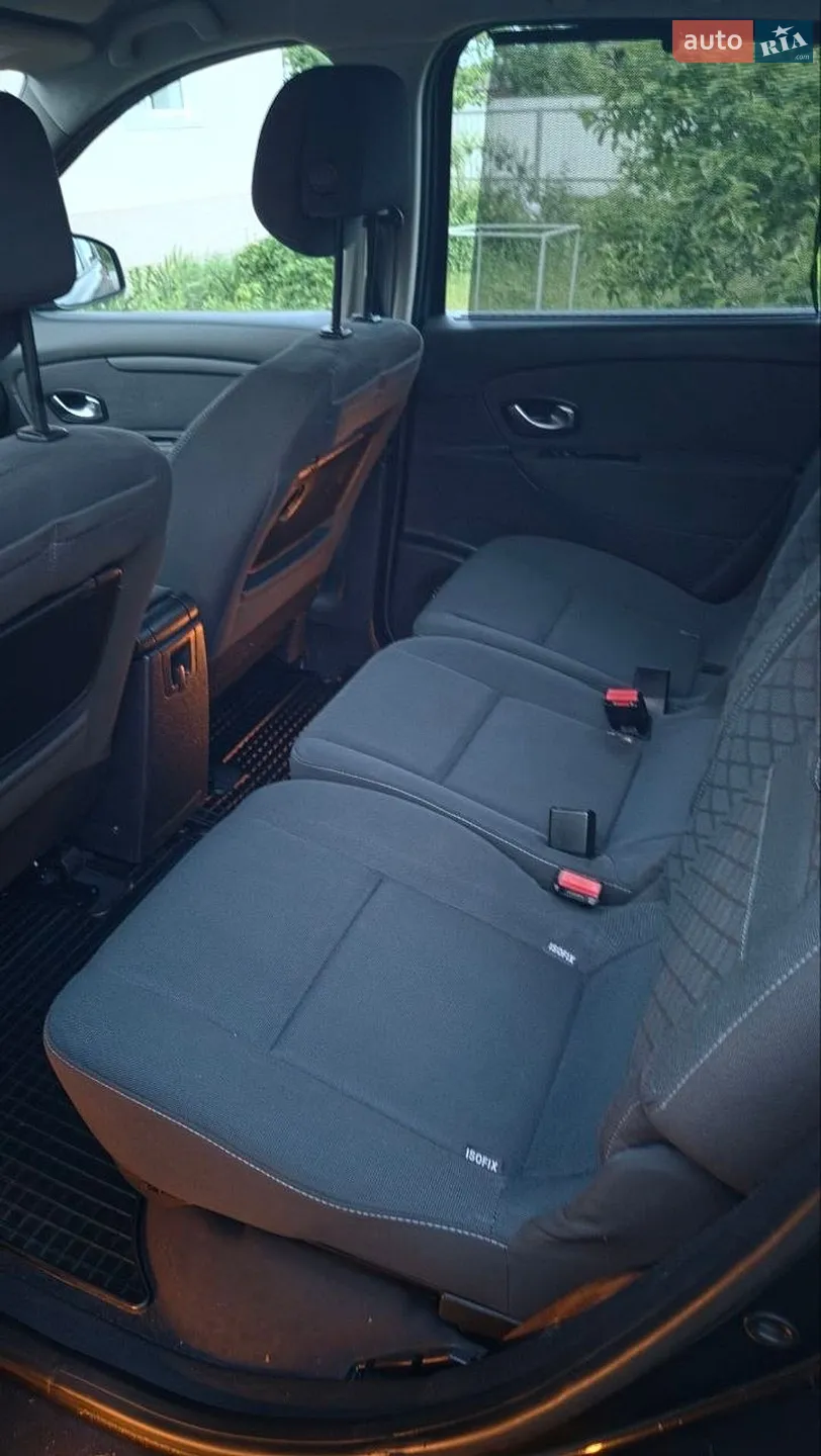 2010 Renault Scenic - мініатюра 18
