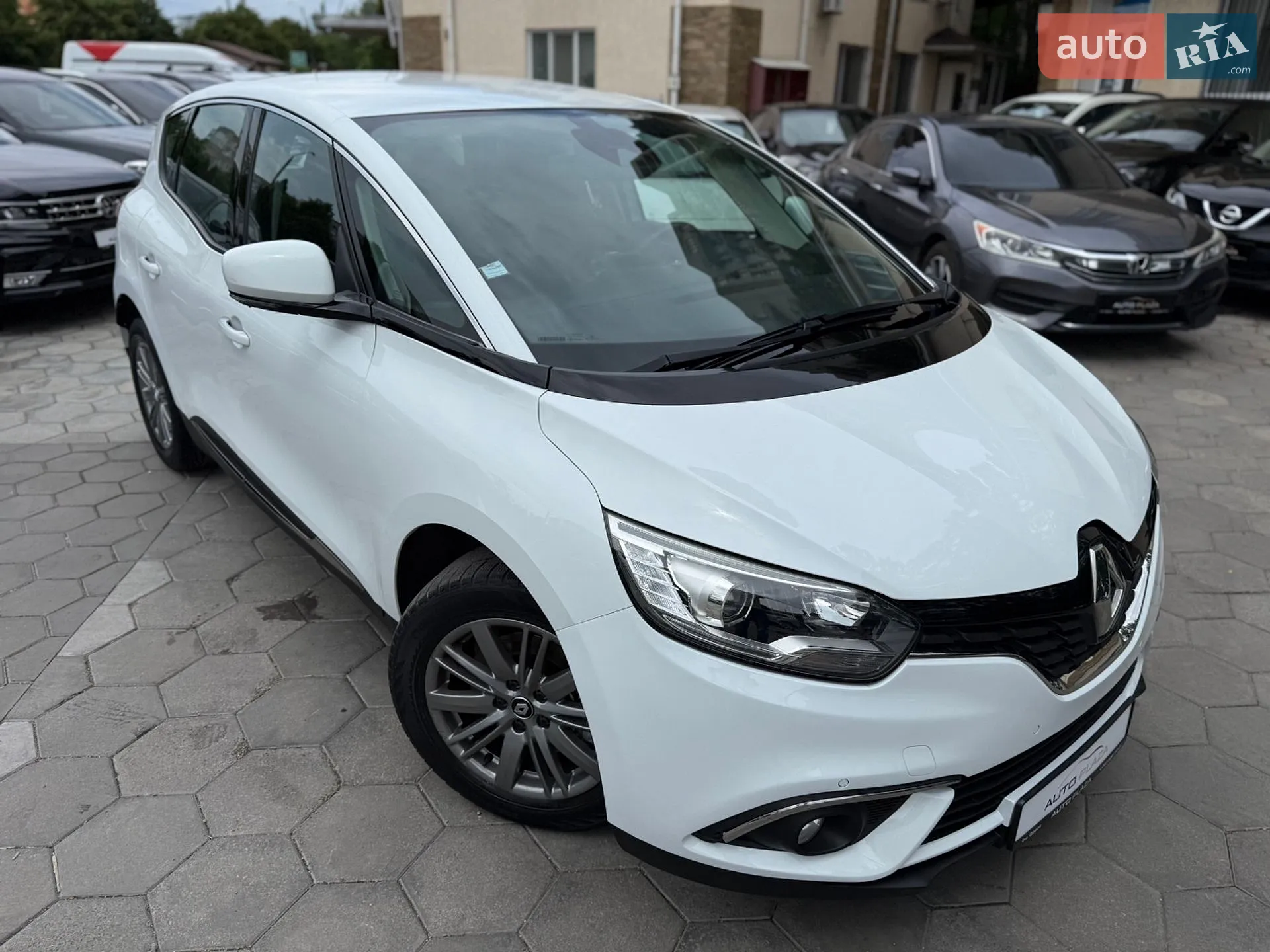 2016 Renault Scenic - мініатюра 11