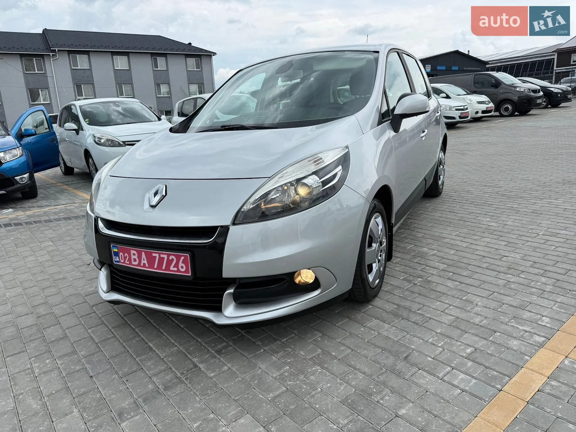 2012 Renault Scenic - мініатюра 2