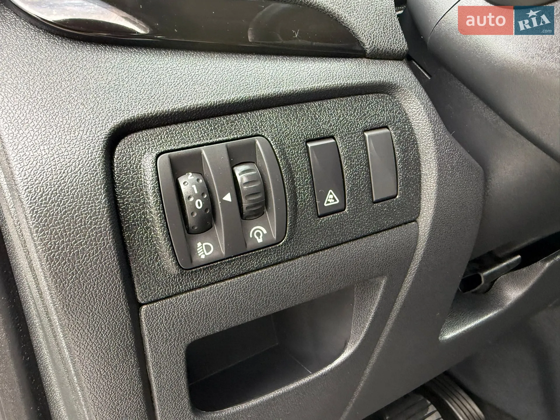 2012 Renault Scenic - мініатюра 38