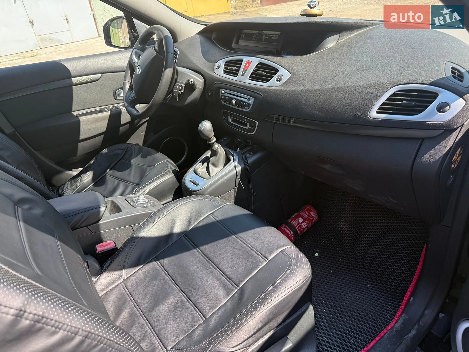 2010 Renault Scenic - мініатюра 3