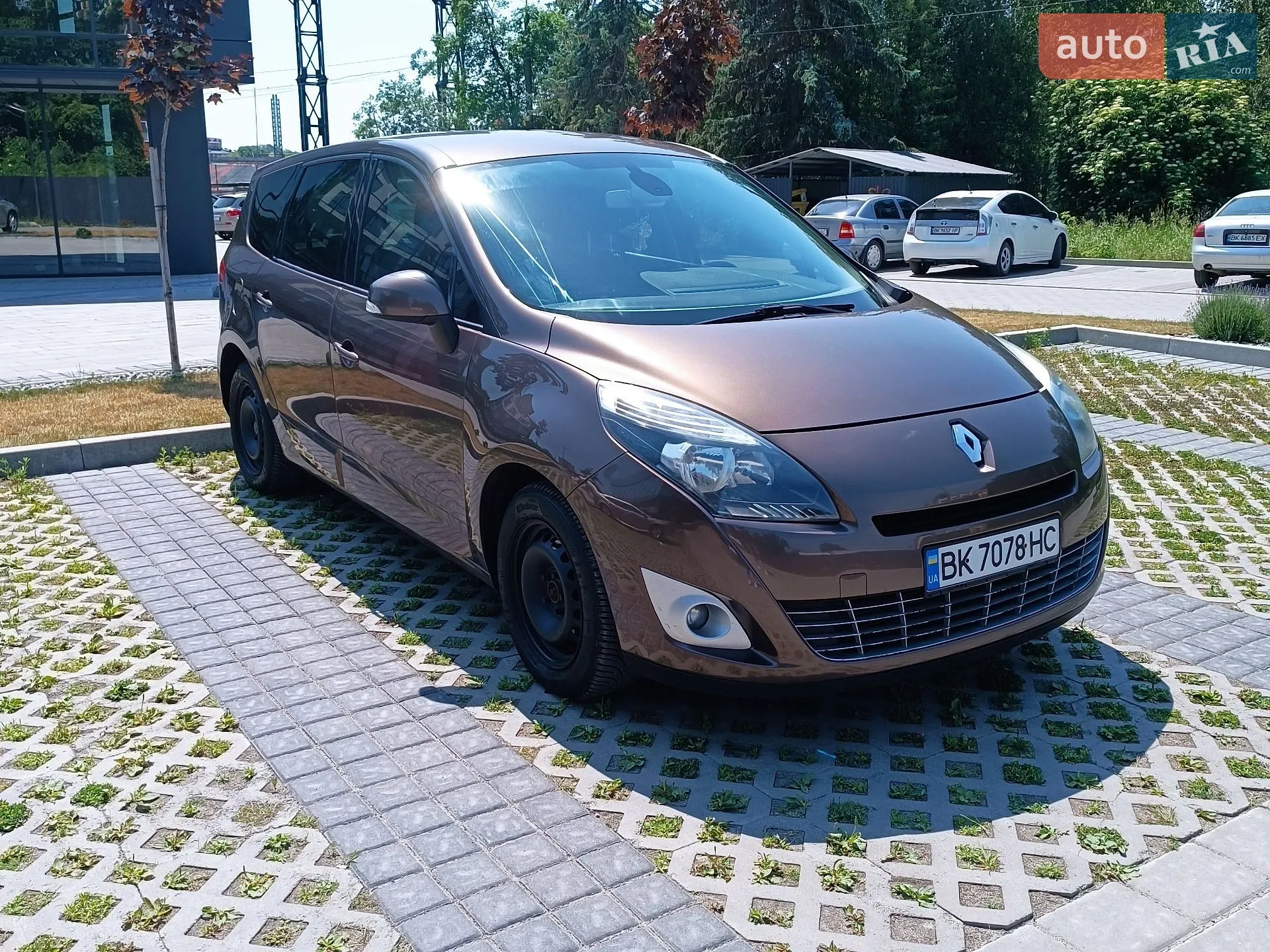2010 Renault Scenic - мініатюра 12