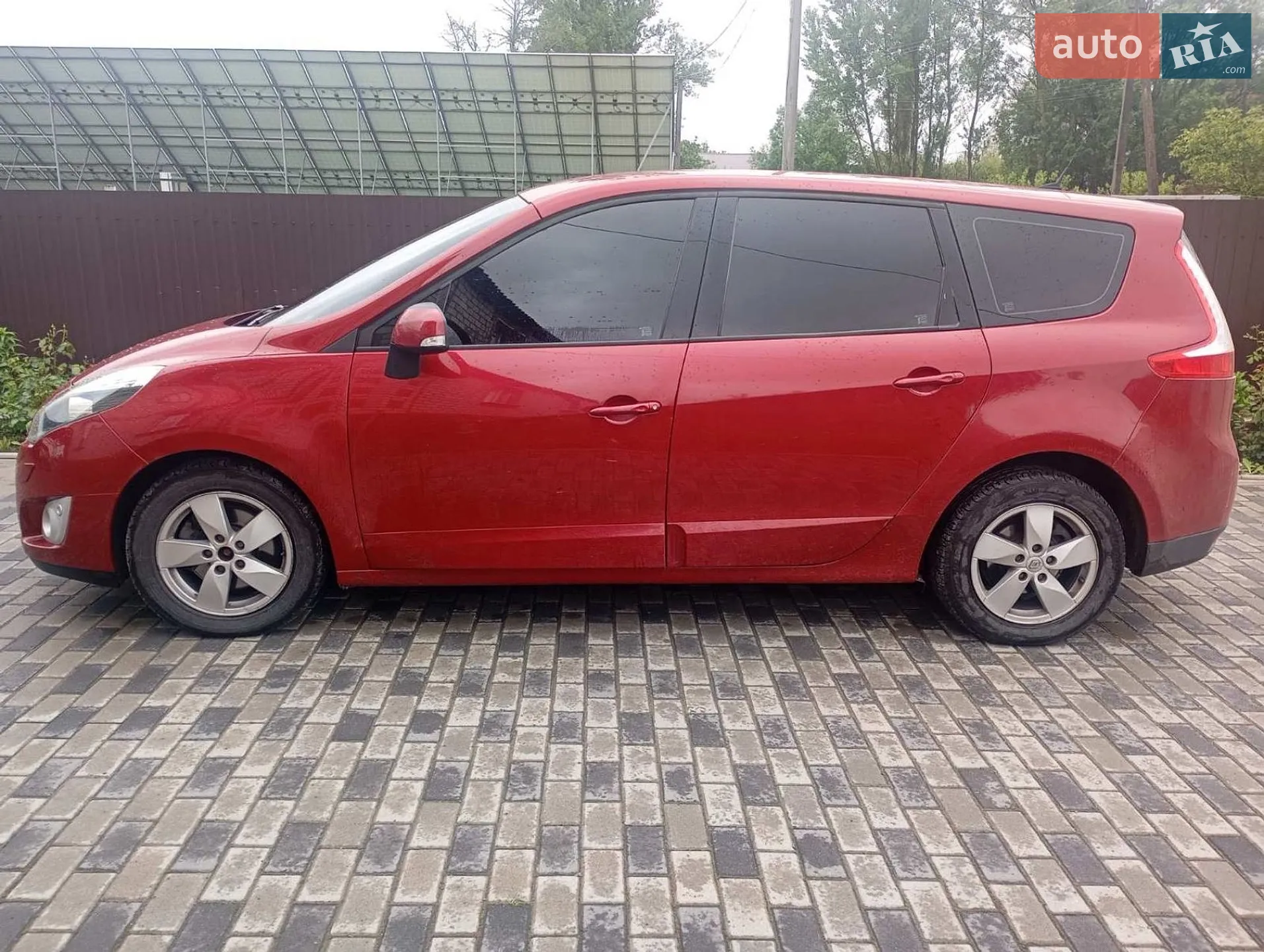 2011 Renault Scenic - фото 1