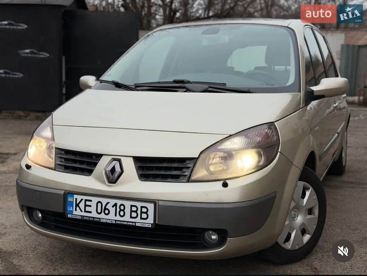 2010 Renault Symbol - мініатюра 28