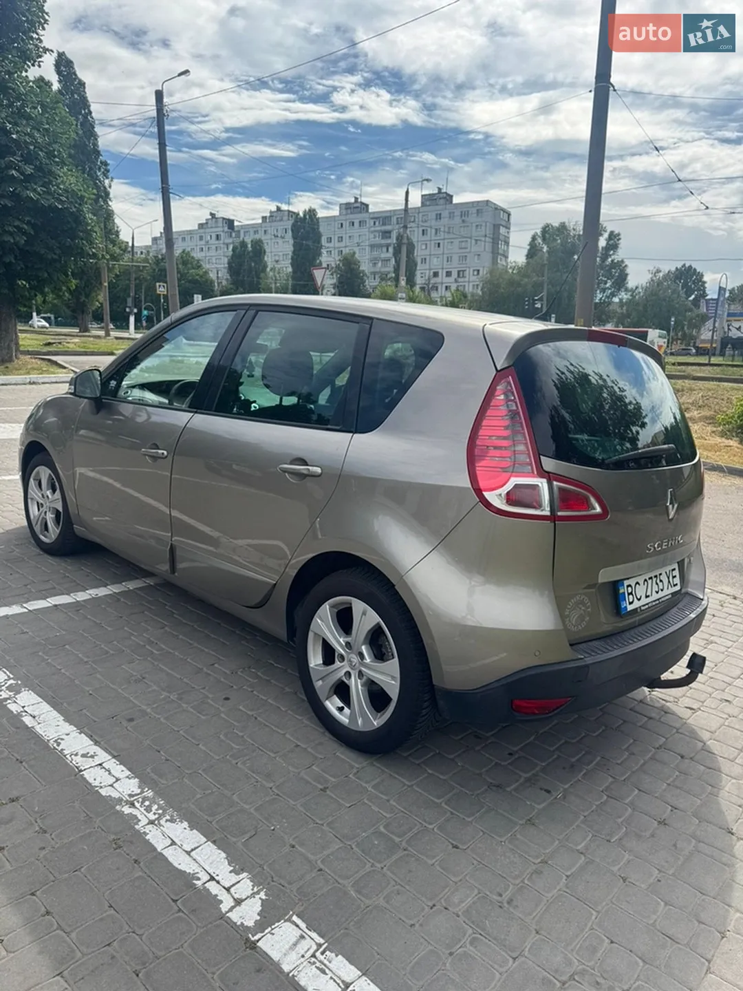 2010 Renault Scenic - мініатюра 9