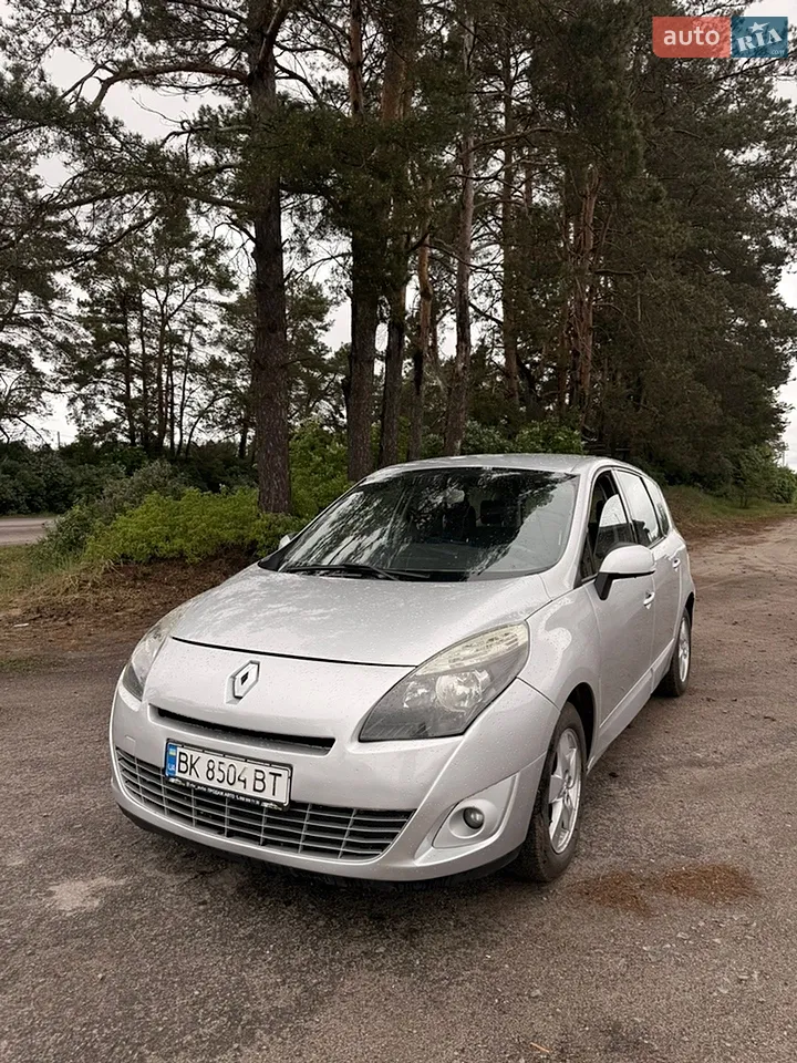 2010 Renault Scenic - мініатюра 18