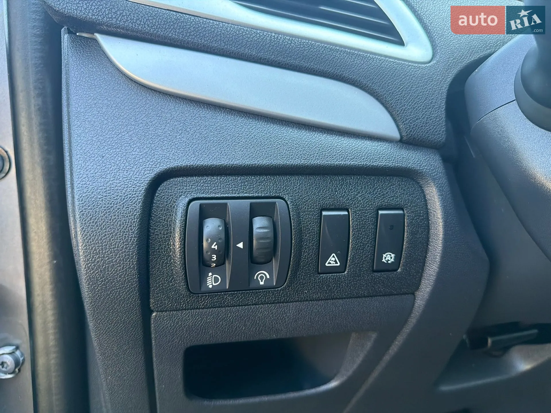 2014 Renault Scenic - мініатюра 25