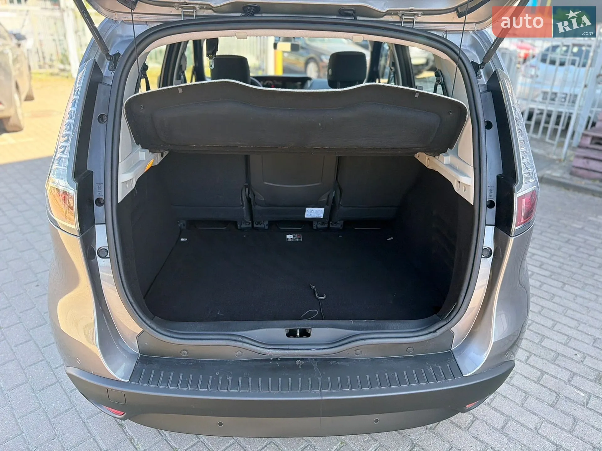 2014 Renault Scenic - мініатюра 39