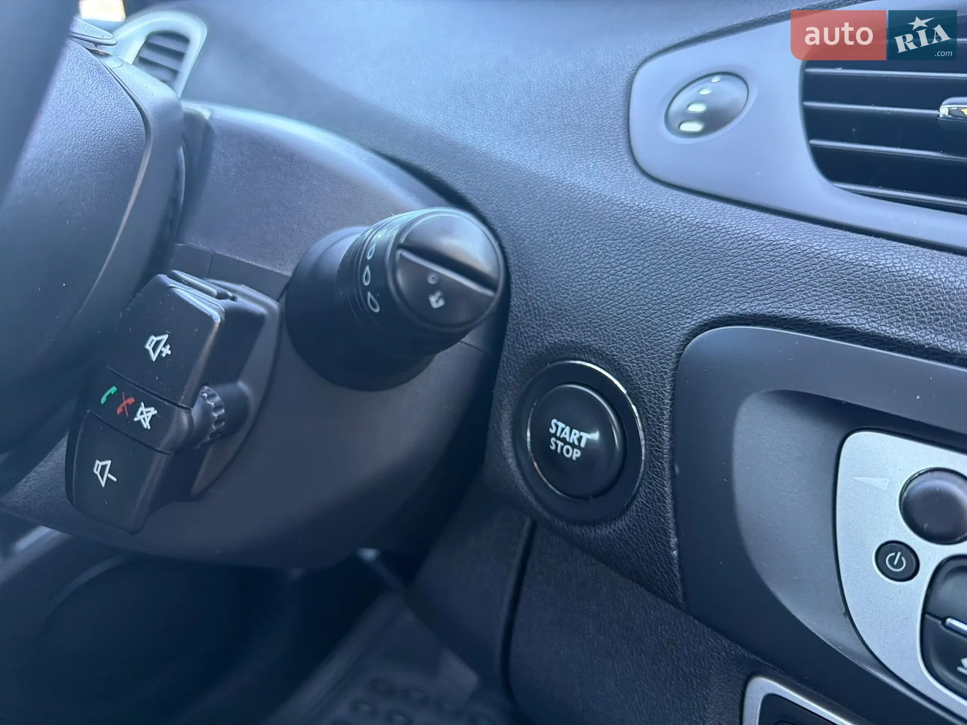 2014 Renault Scenic - мініатюра 57