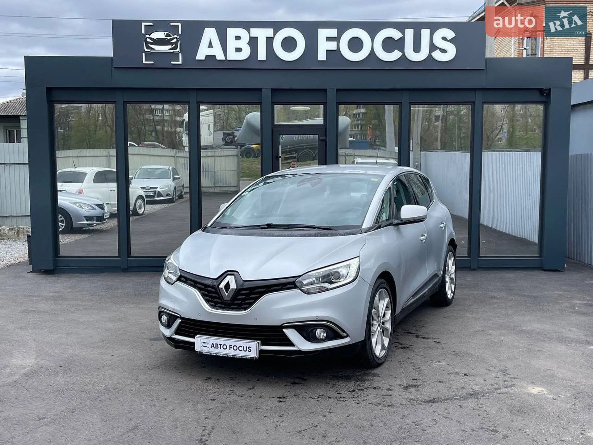 2017 Renault Scenic - мініатюра 4