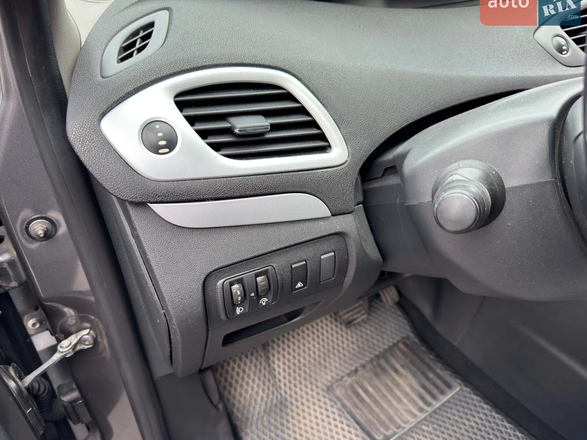 2013 Renault Scenic - мініатюра 15