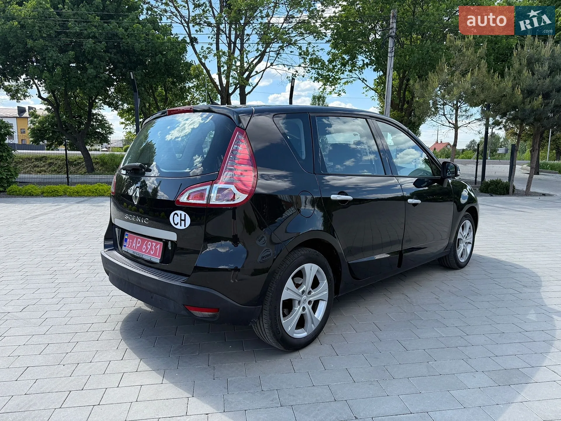 2010 Renault Scenic - мініатюра 10