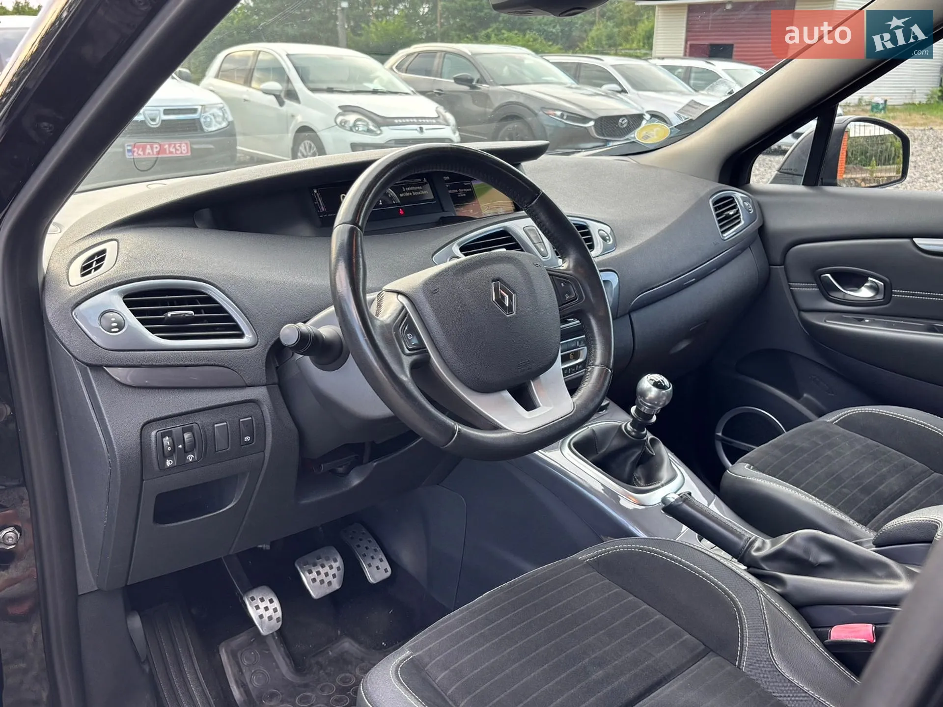 2015 Renault Scenic - мініатюра 9