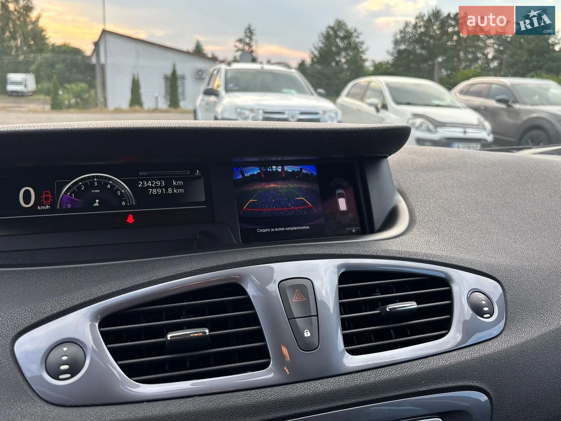 2015 Renault Scenic - мініатюра 19