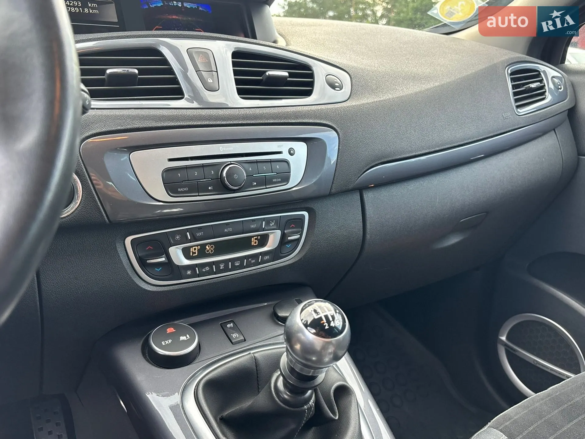 2015 Renault Scenic - мініатюра 20