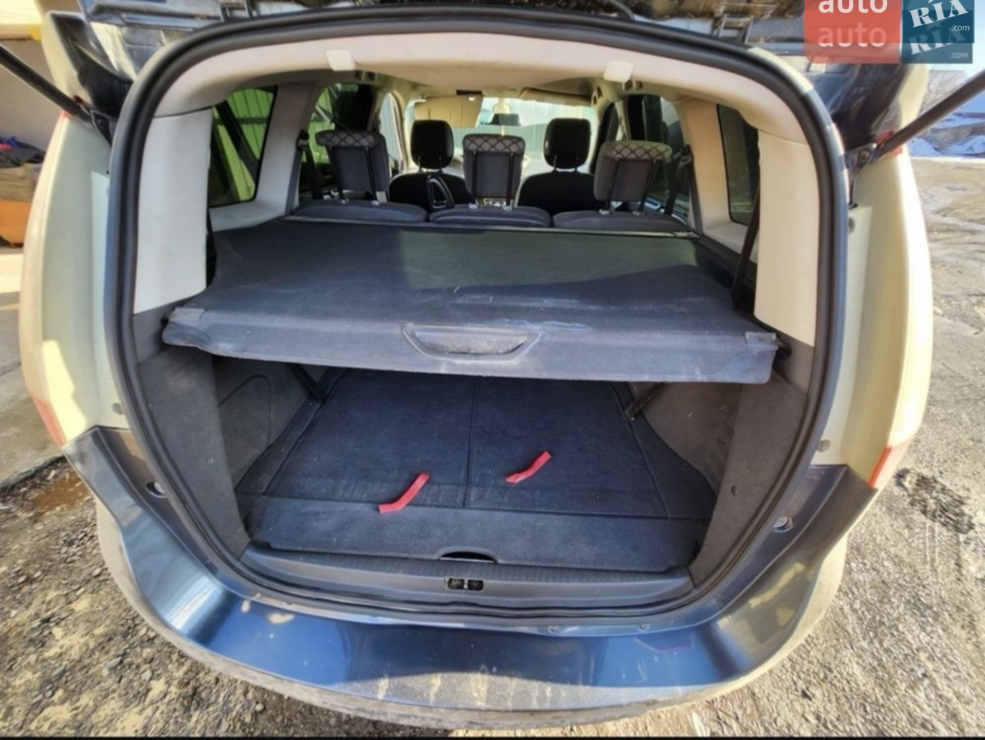 2010 Renault Scenic - мініатюра 4