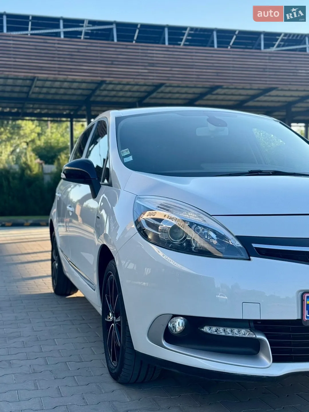 2015 Renault Scenic - мініатюра 19