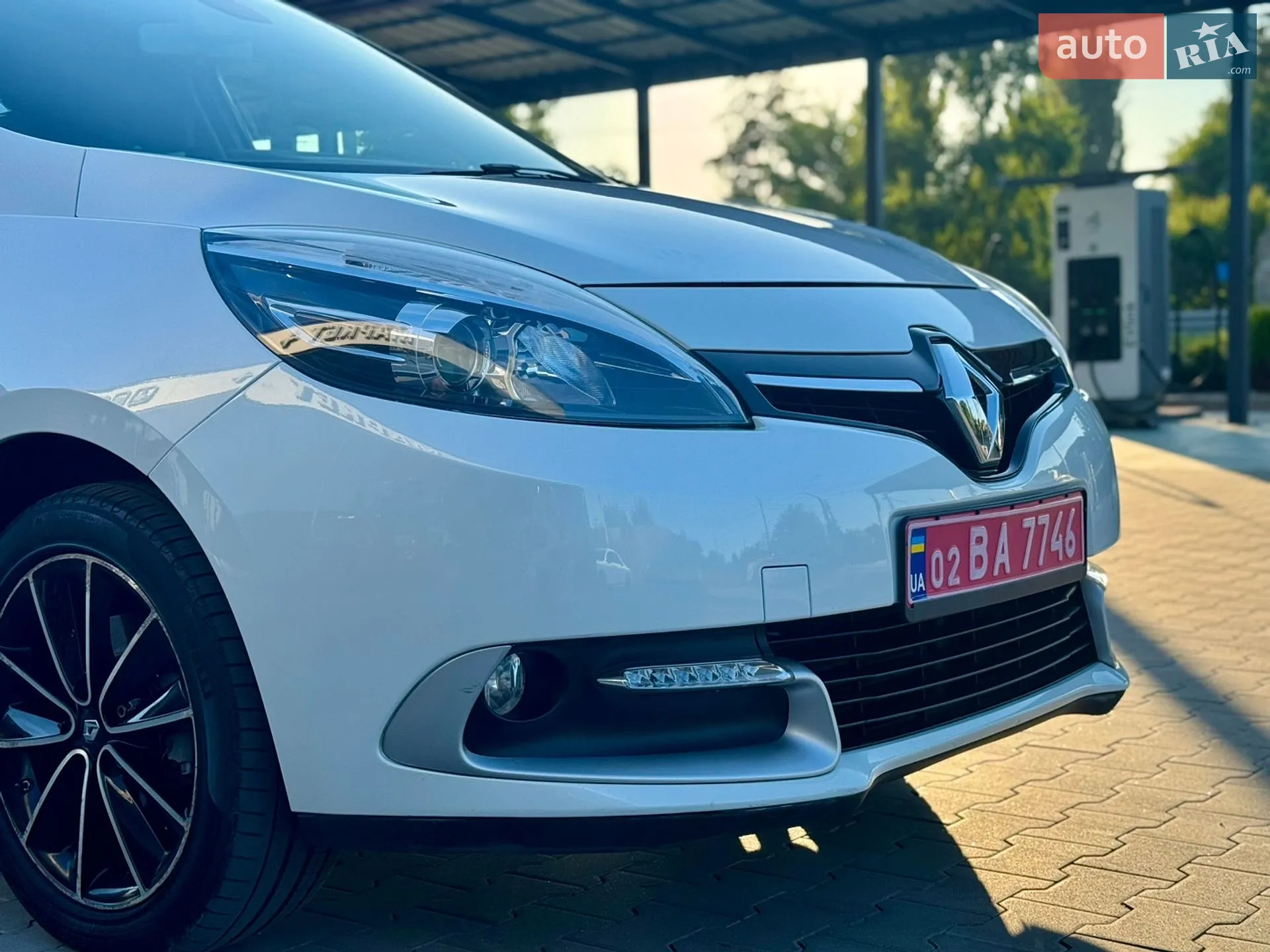 2015 Renault Scenic - мініатюра 24
