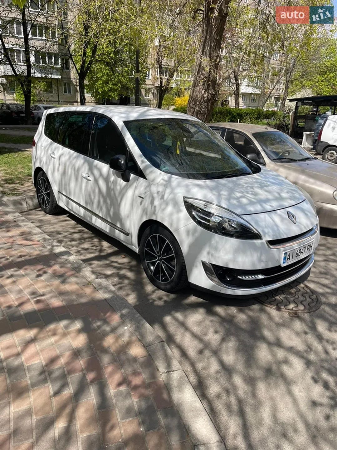 2012 Renault Scenic - фото 1