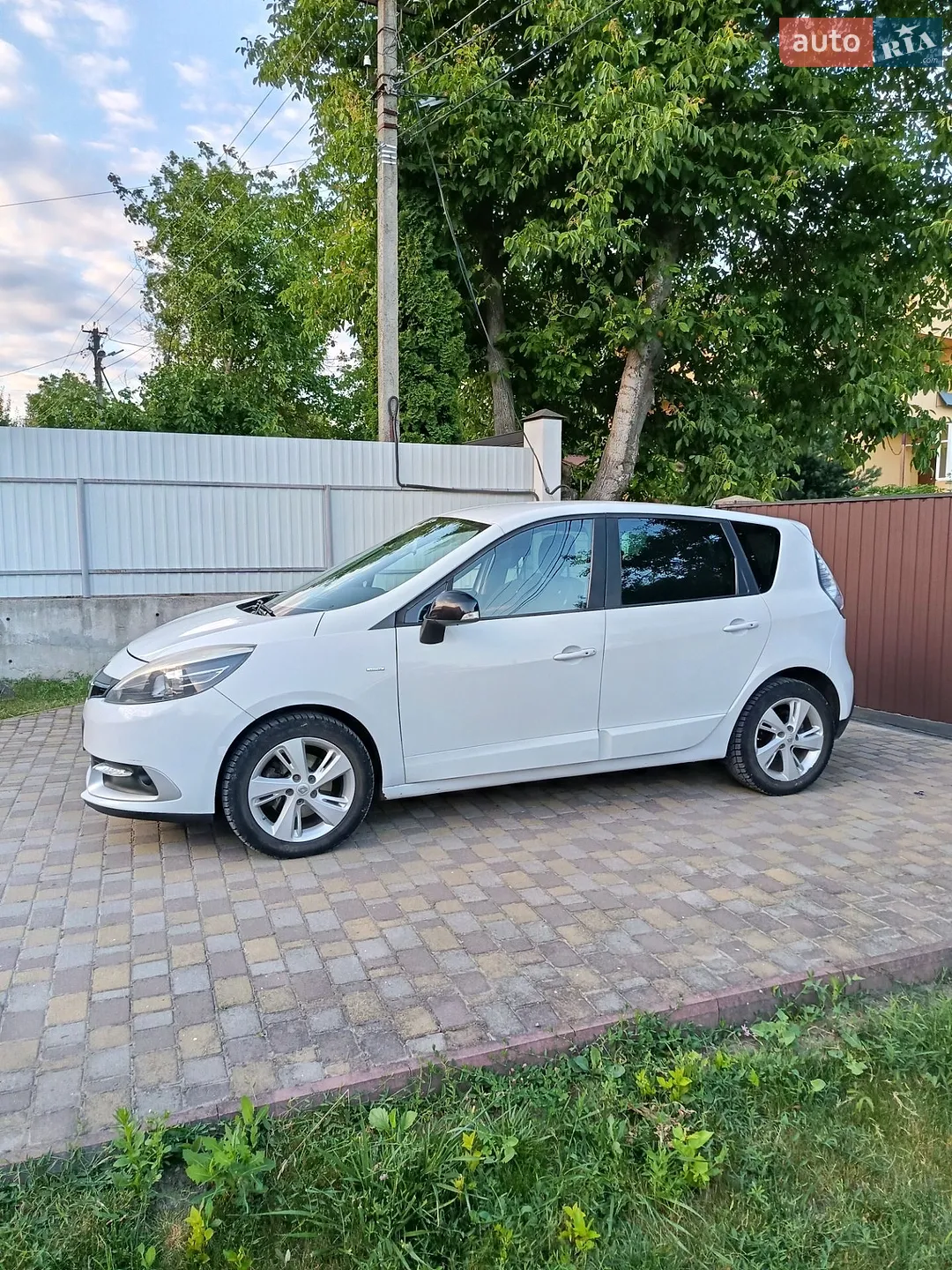 2015 Renault Scenic - мініатюра 3