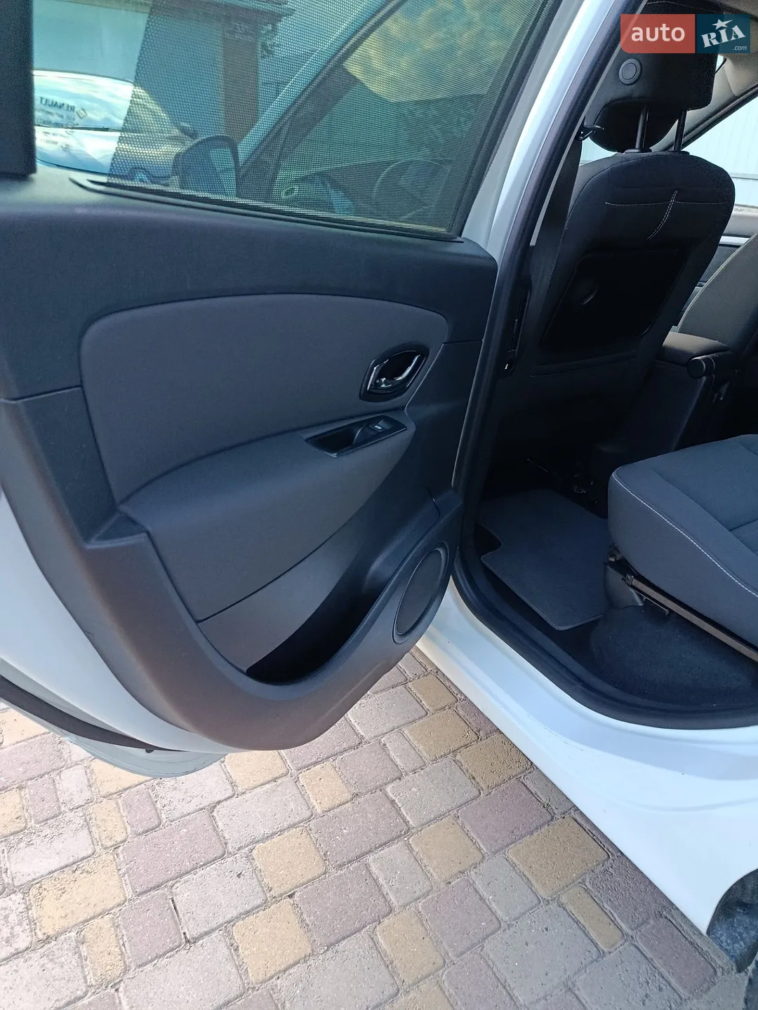 2015 Renault Scenic - мініатюра 14