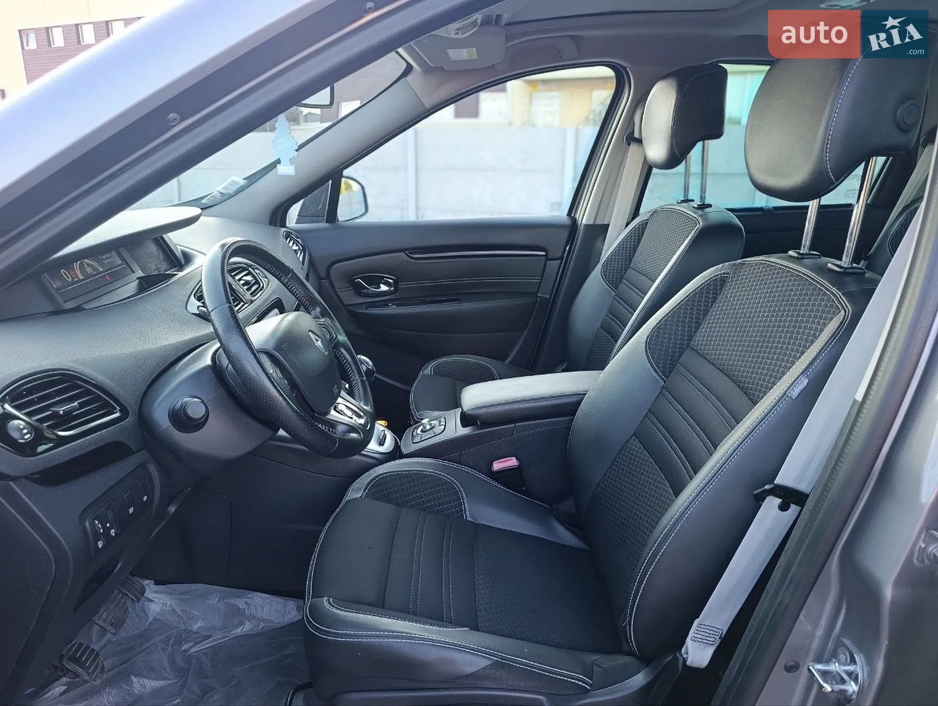 2016 Renault Scenic - мініатюра 11