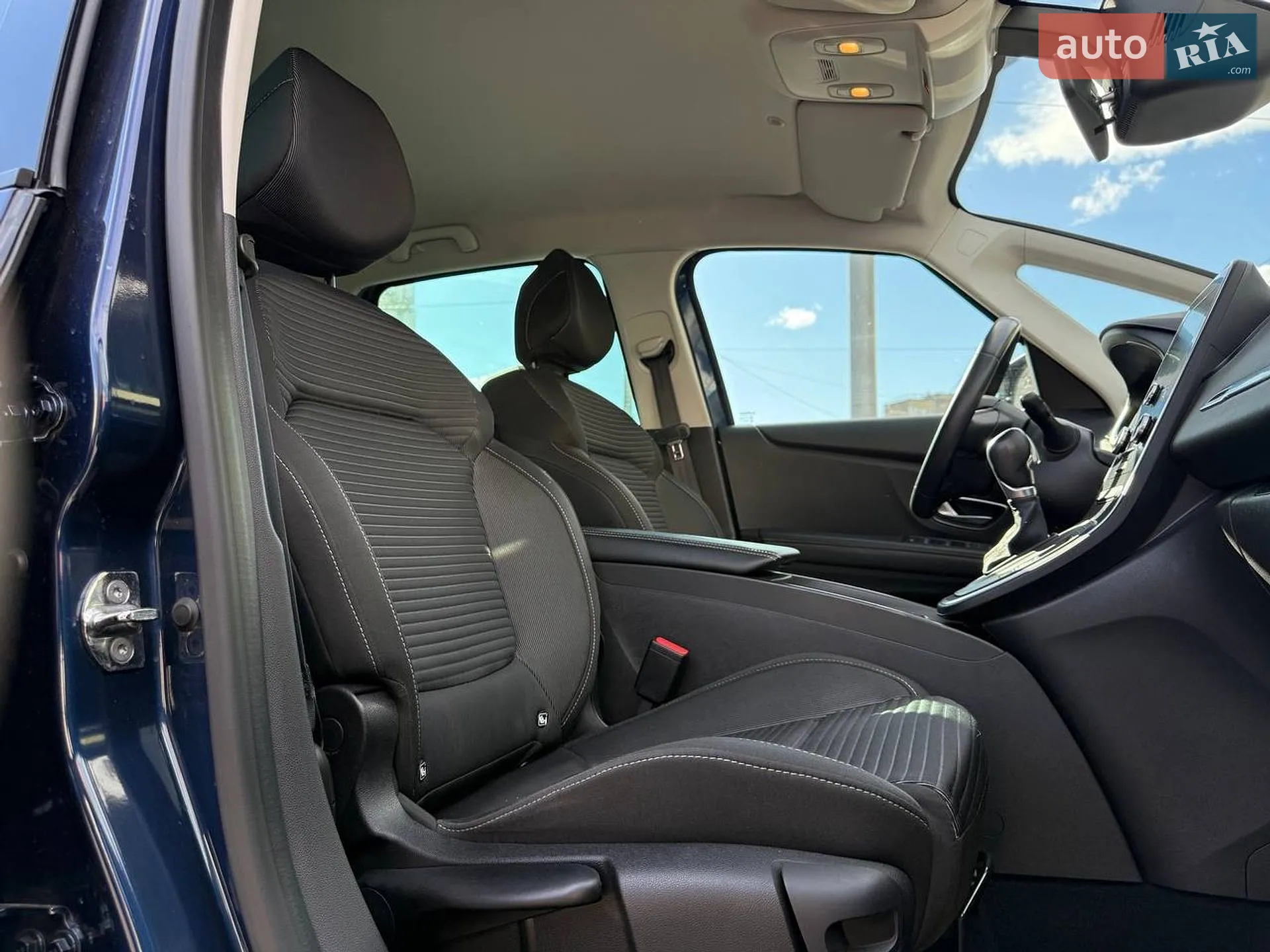 2019 Renault Scenic - мініатюра 12
