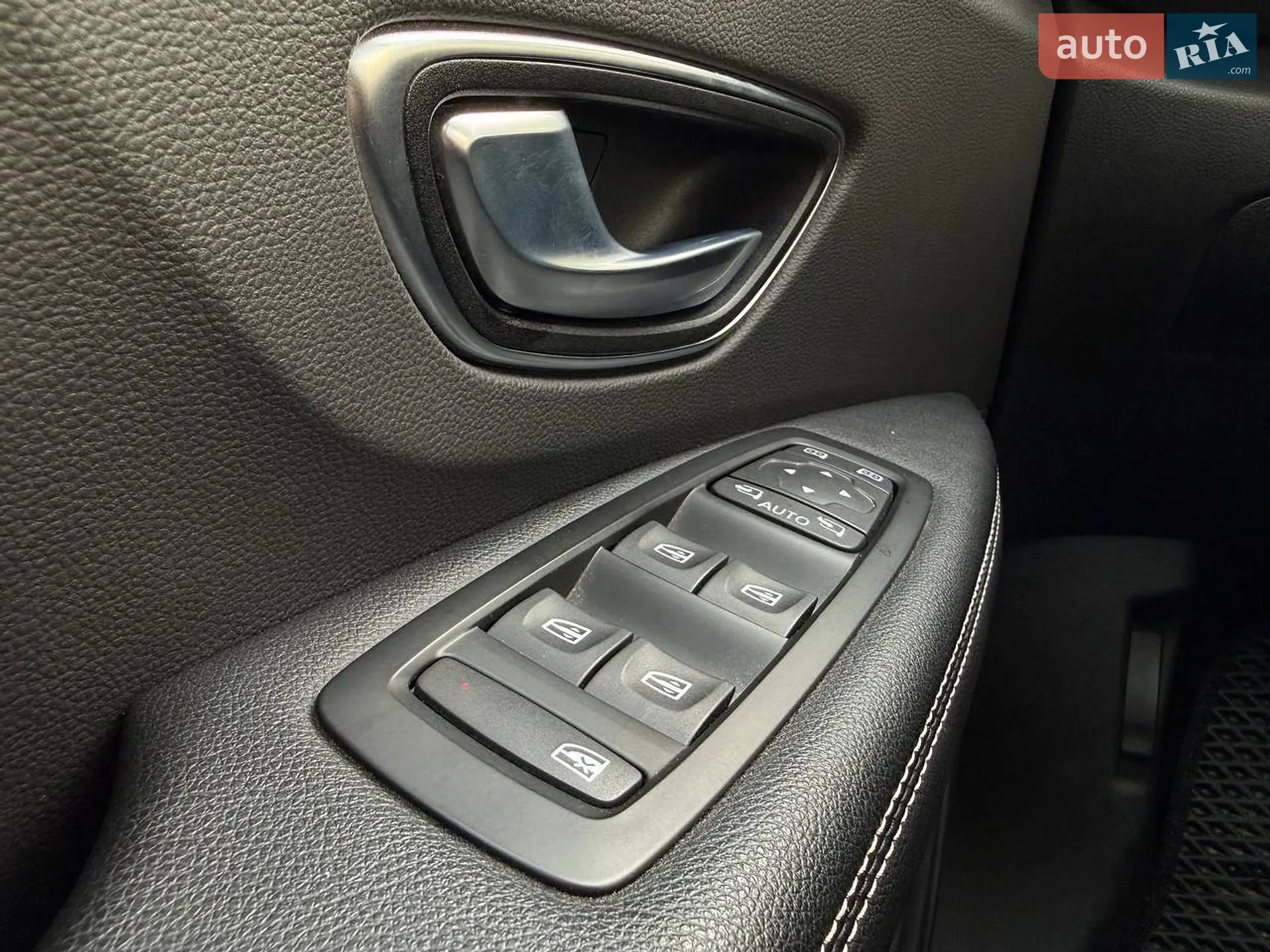 2019 Renault Scenic - мініатюра 16