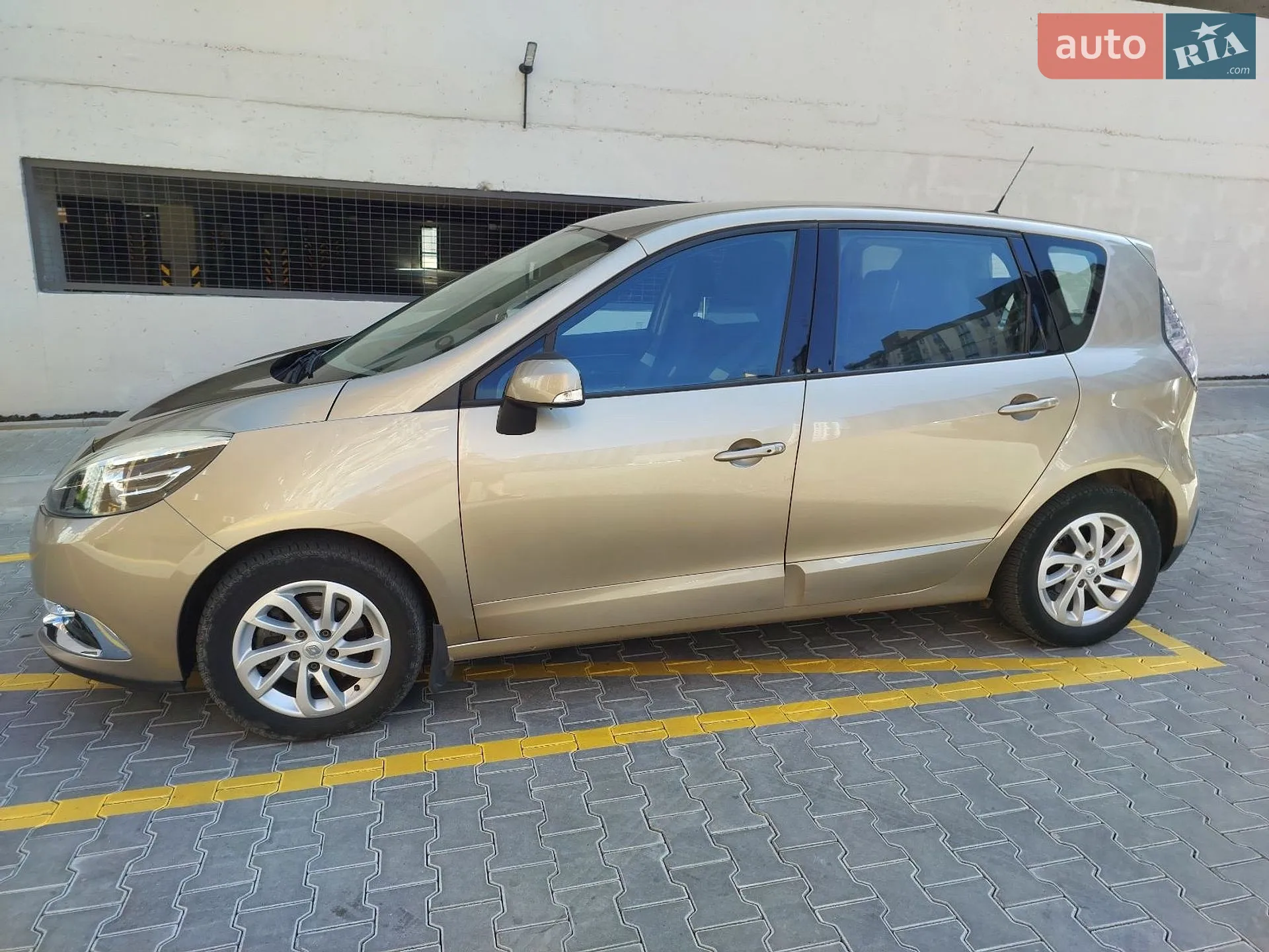 2013 Renault Scenic - мініатюра 3