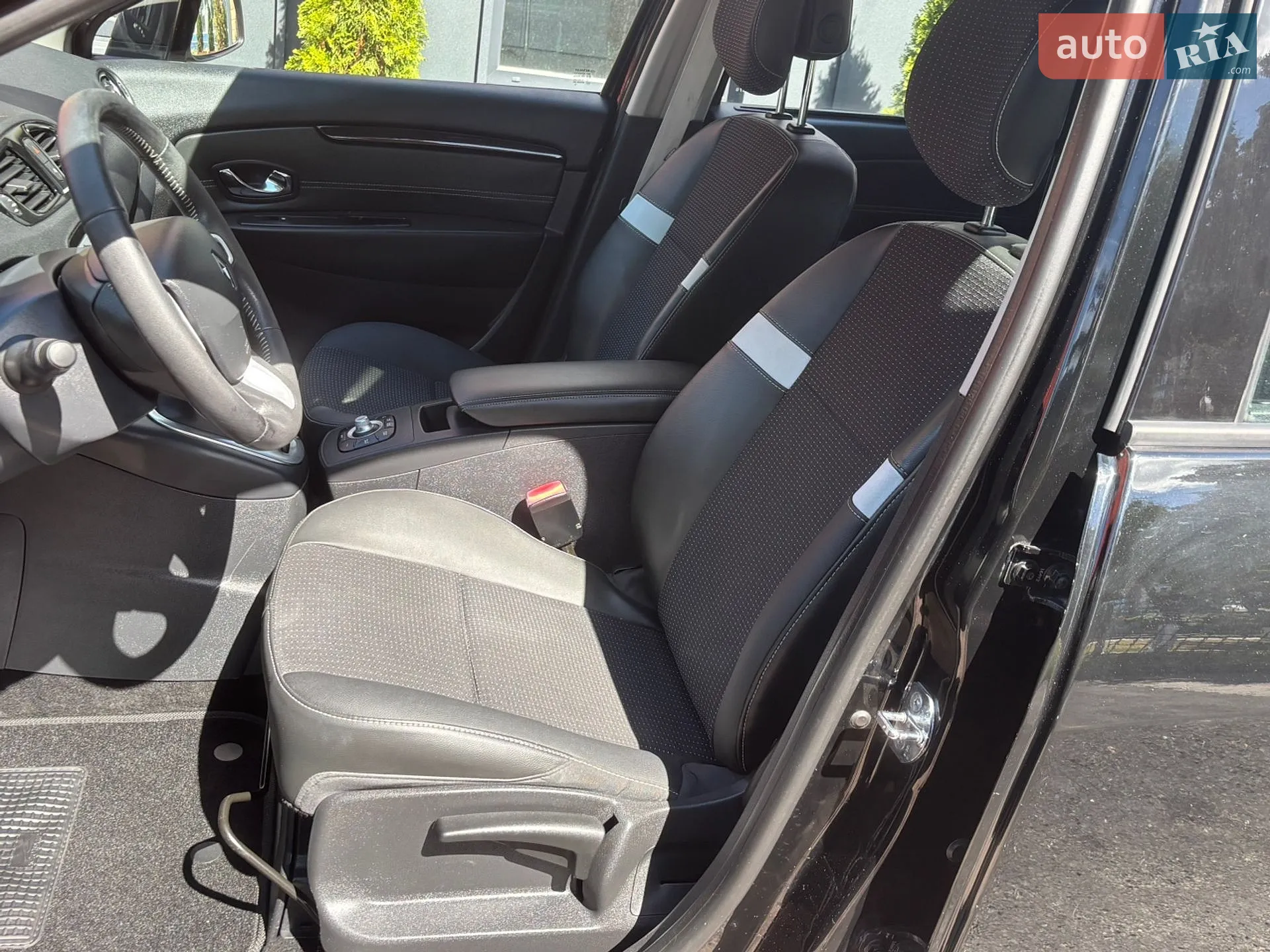 2013 Renault Scenic - мініатюра 28