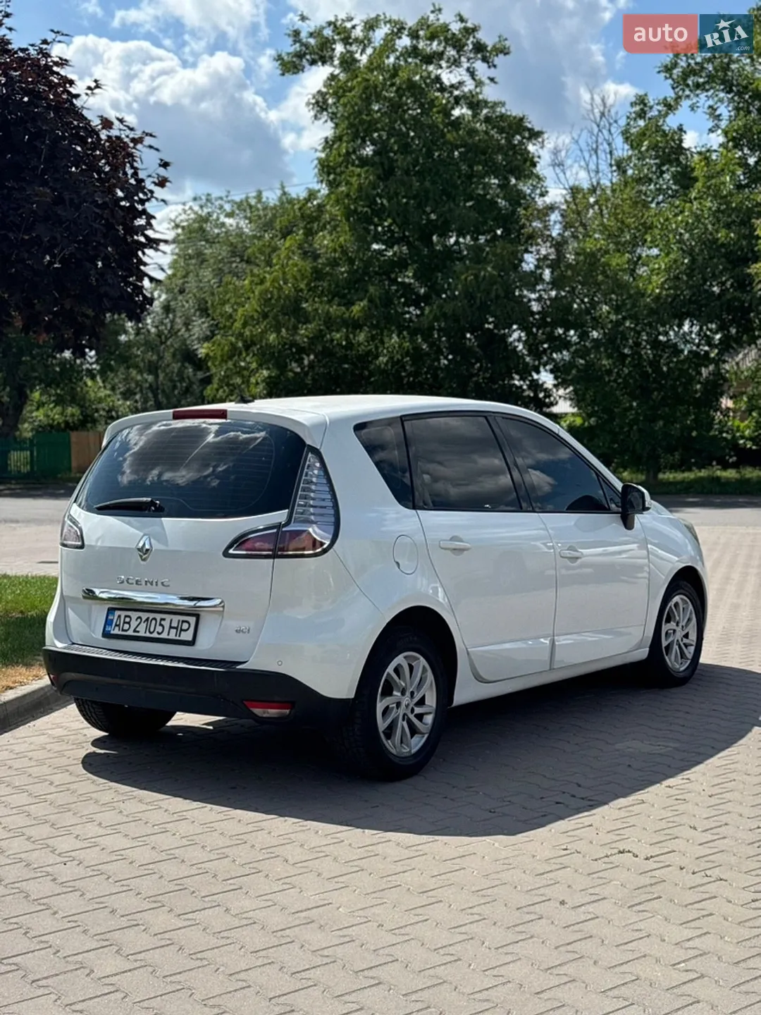 2012 Renault Scenic - мініатюра 2