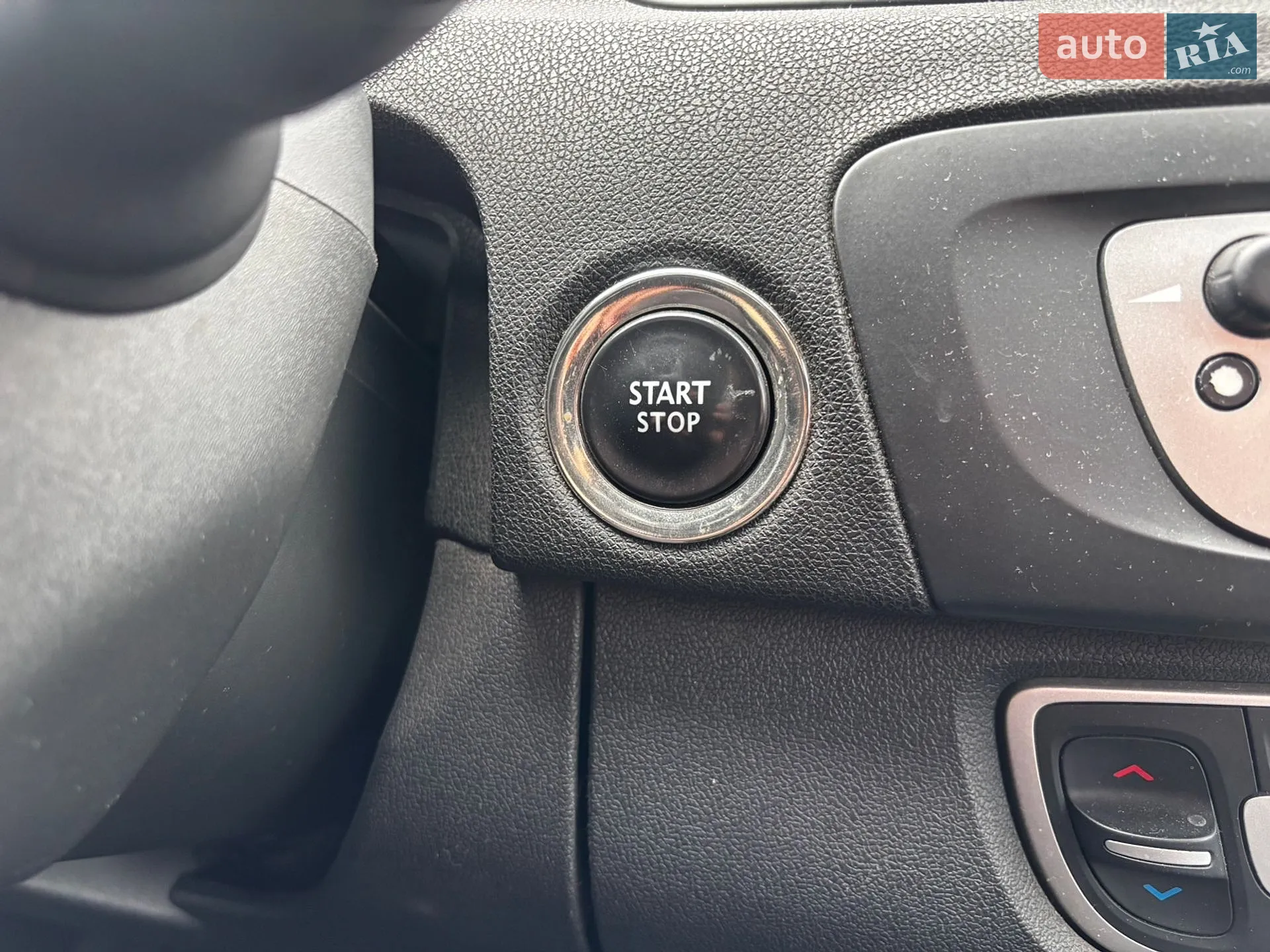 2012 Renault Scenic - мініатюра 28