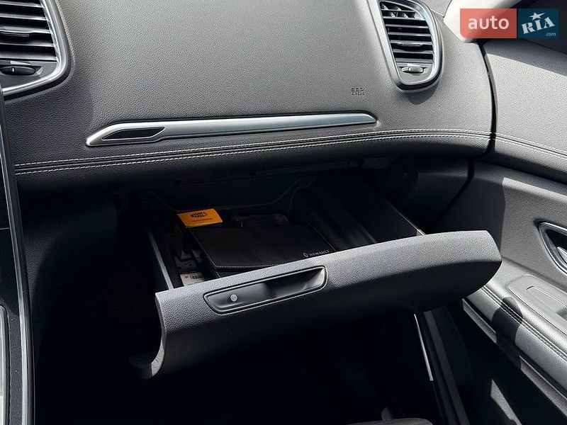 Минивэн Renault Scenic 2018 в Хмельницком
