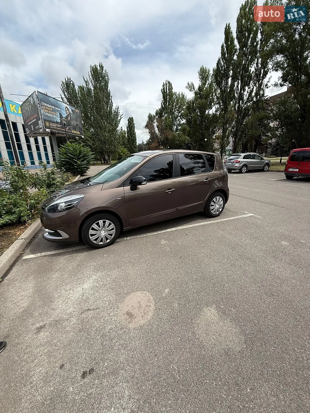 2016 Renault Scenic - мініатюра 2
