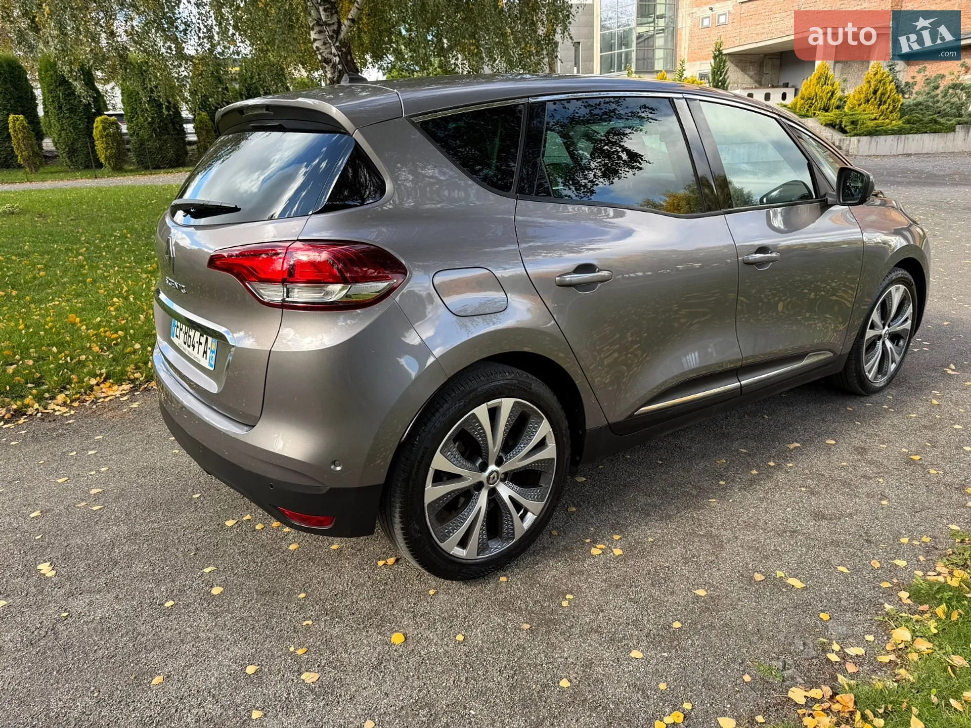 2017 Renault Scenic - мініатюра 16