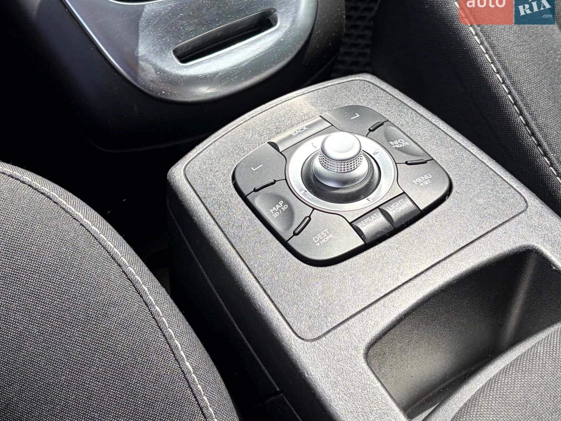 2015 Renault Scenic - мініатюра 30