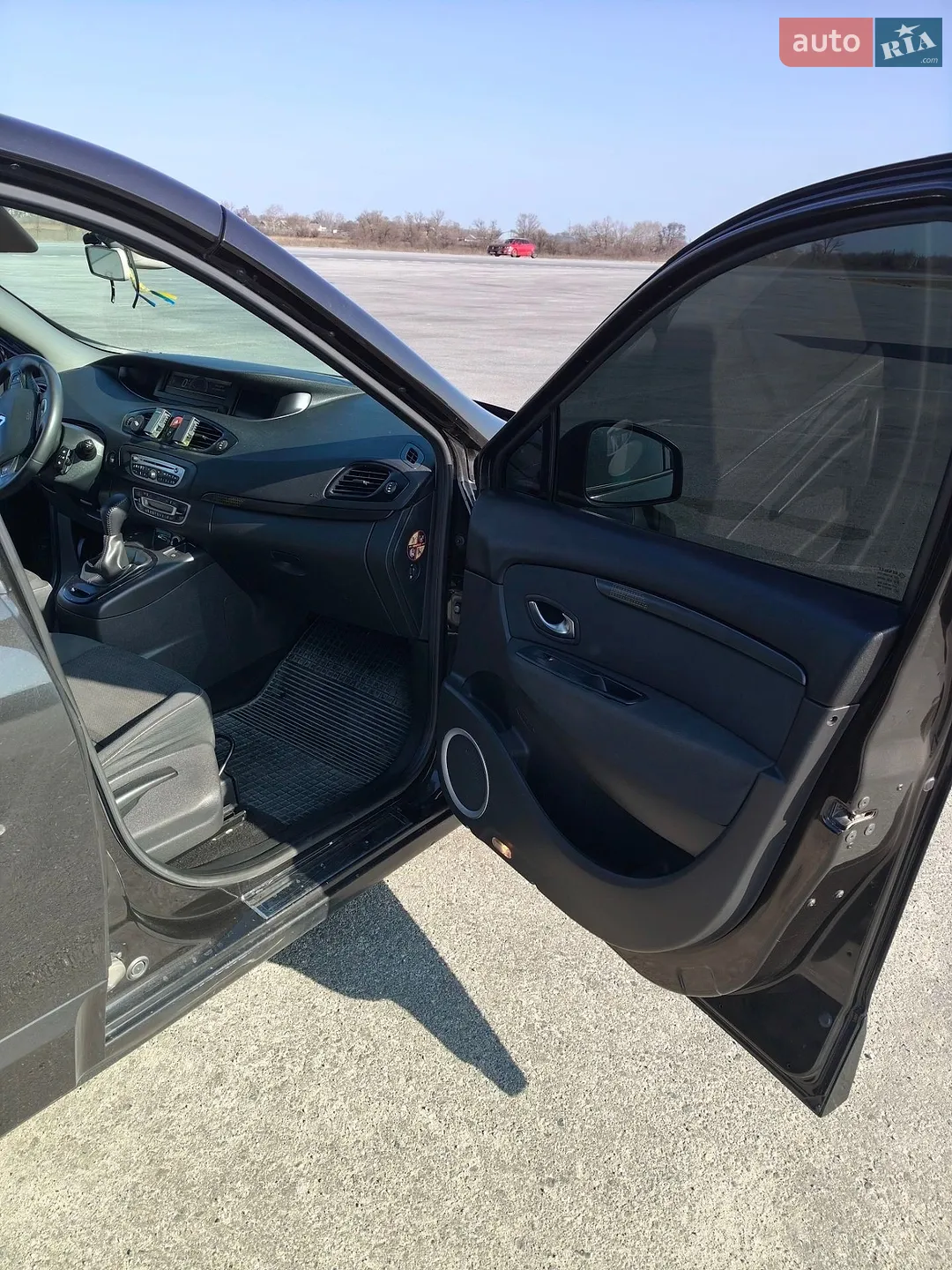 2010 Renault Scenic - мініатюра 5