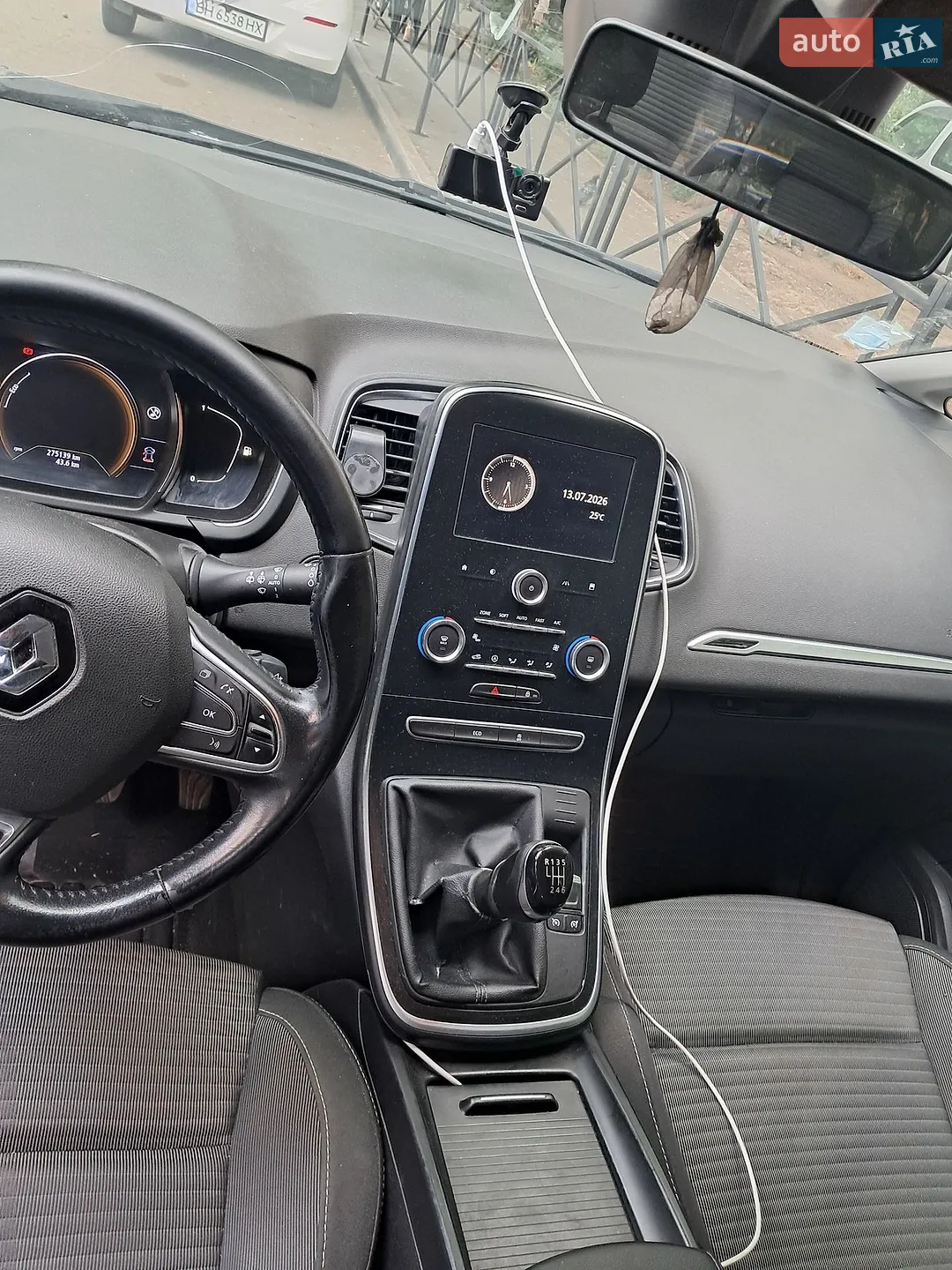 2017 Renault Scenic - мініатюра 3