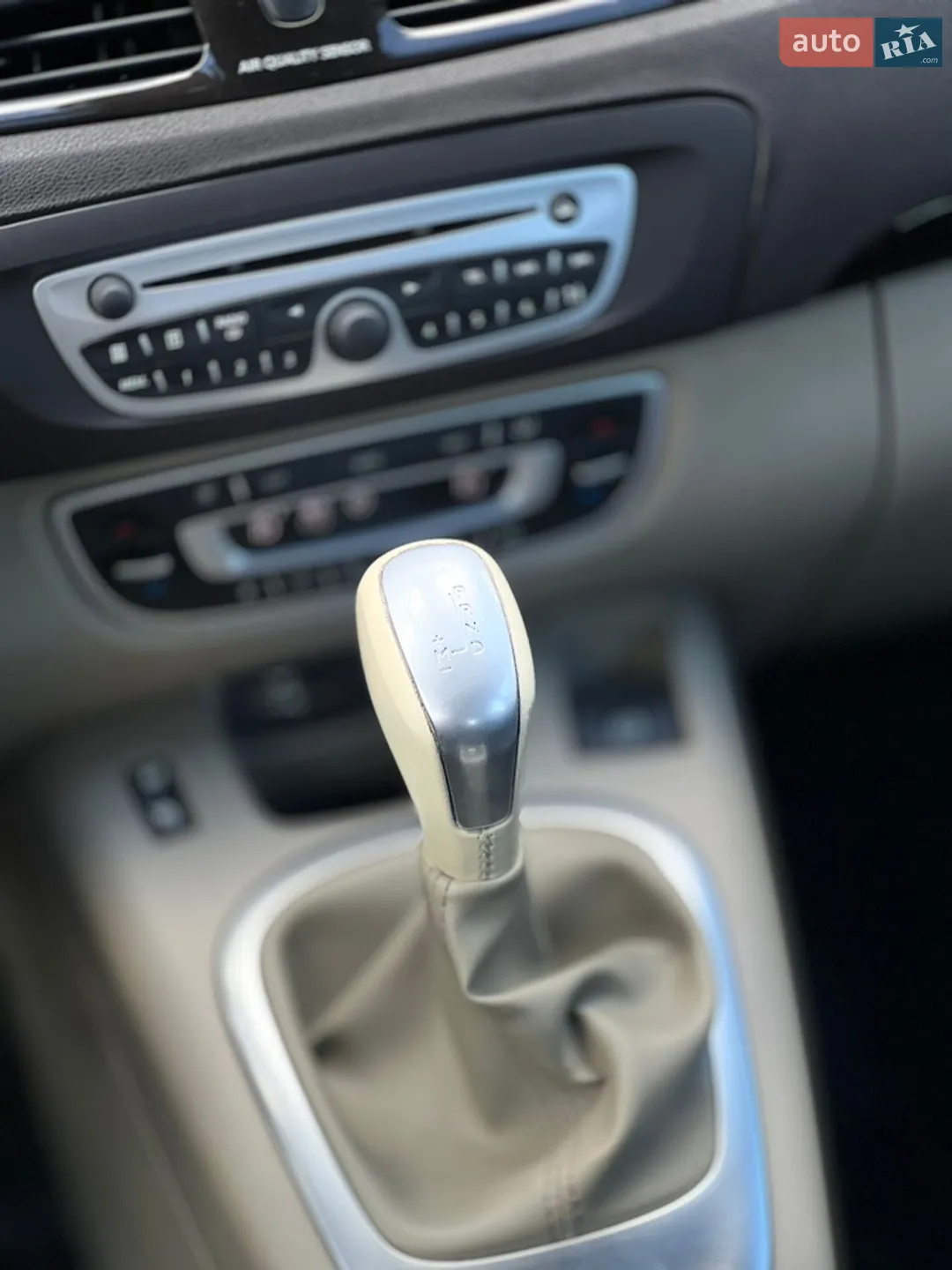 2011 Renault Scenic - мініатюра 12