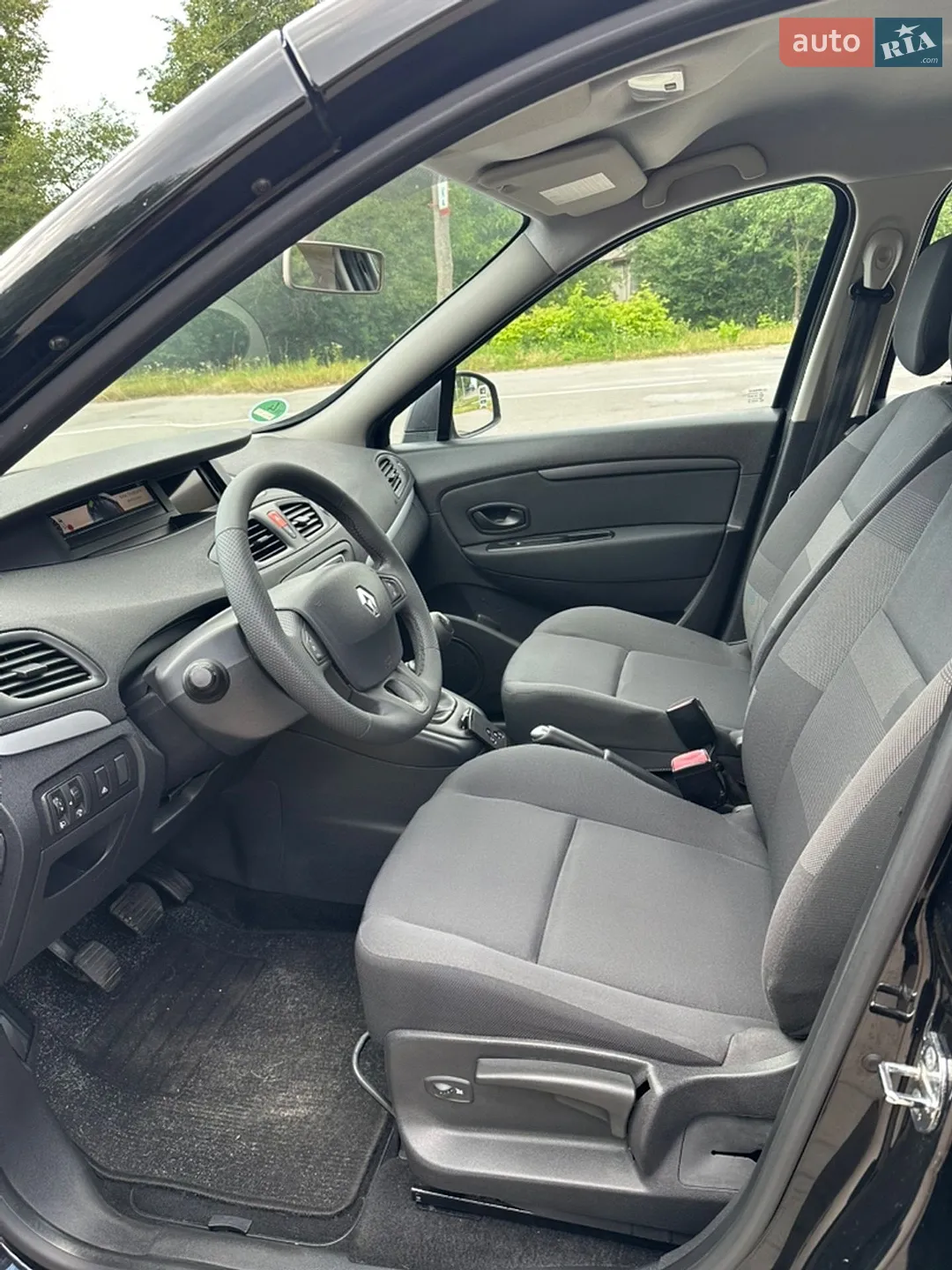 2011 Renault Scenic - мініатюра 25