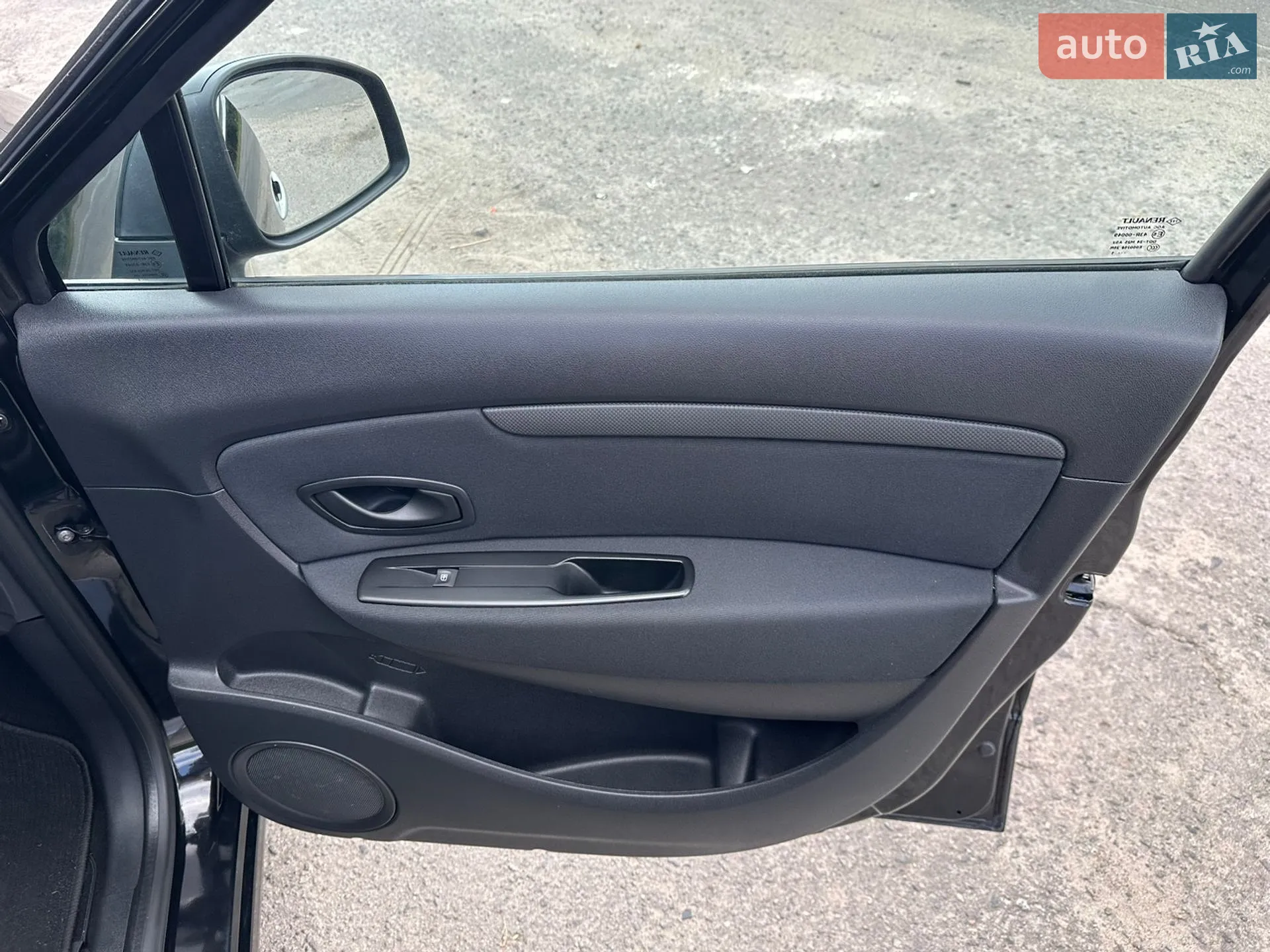 2011 Renault Scenic - мініатюра 30