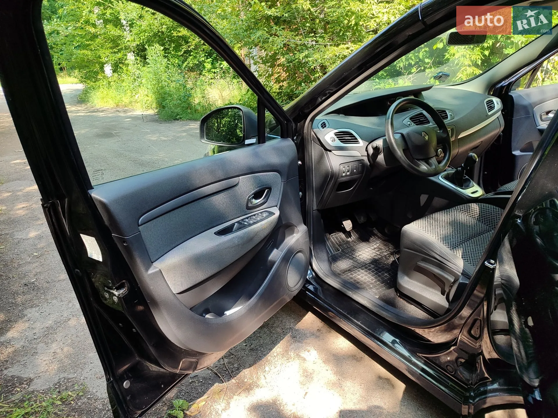 2011 Renault Scenic - мініатюра 26