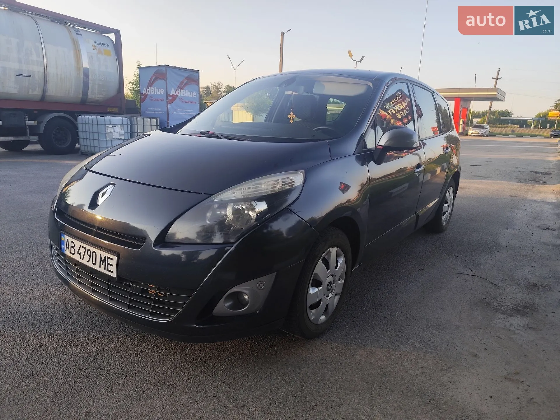 2010 Renault Scenic - мініатюра 3