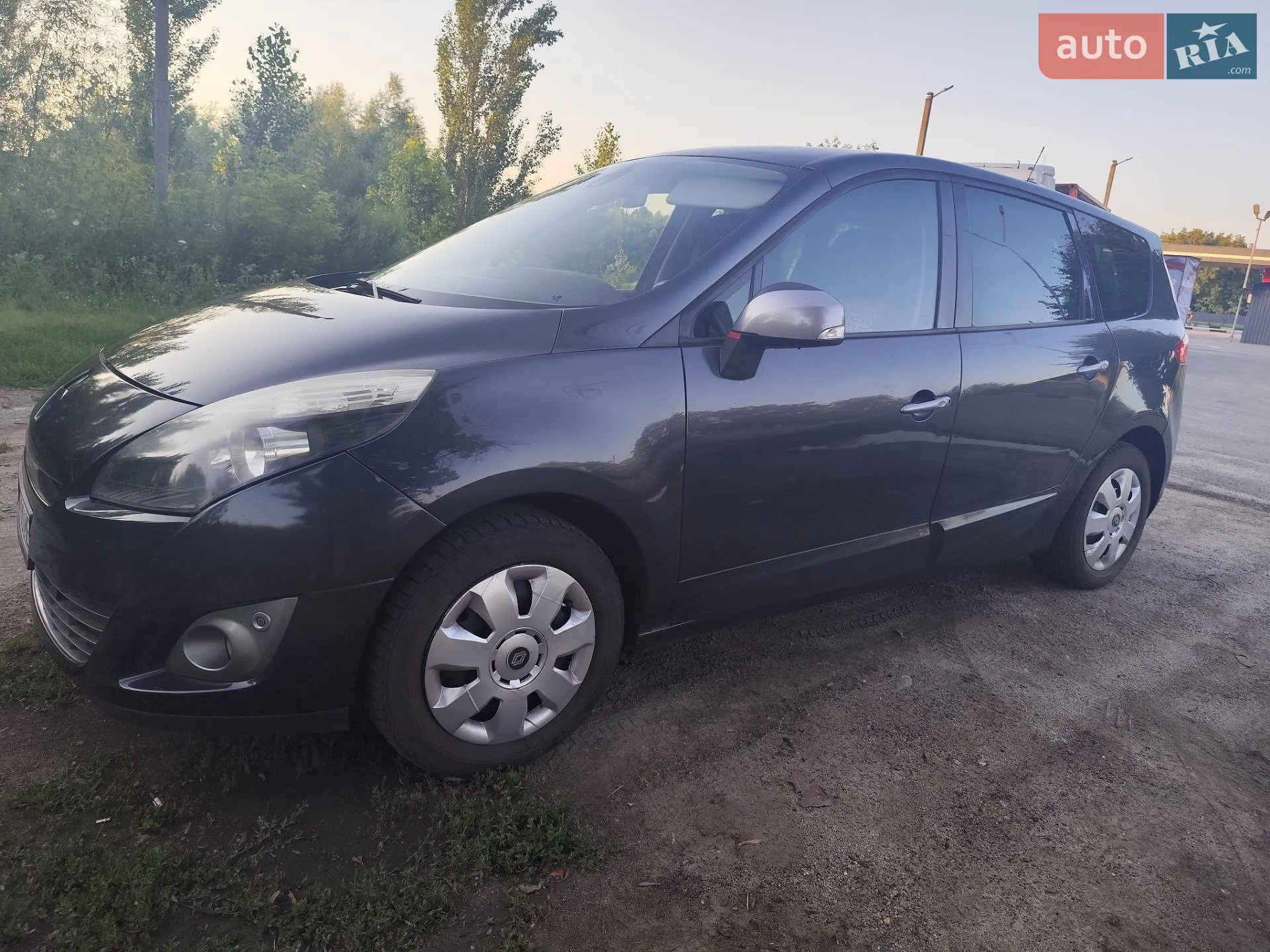 2010 Renault Scenic - мініатюра 14