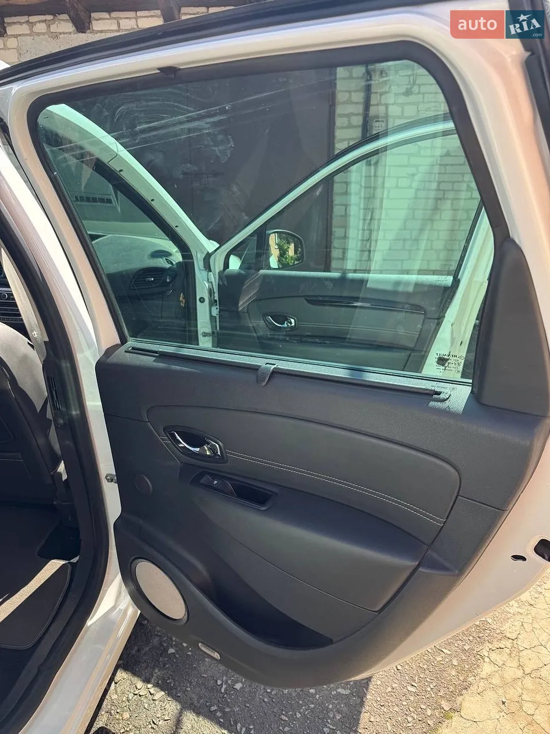 2014 Renault Scenic - мініатюра 4