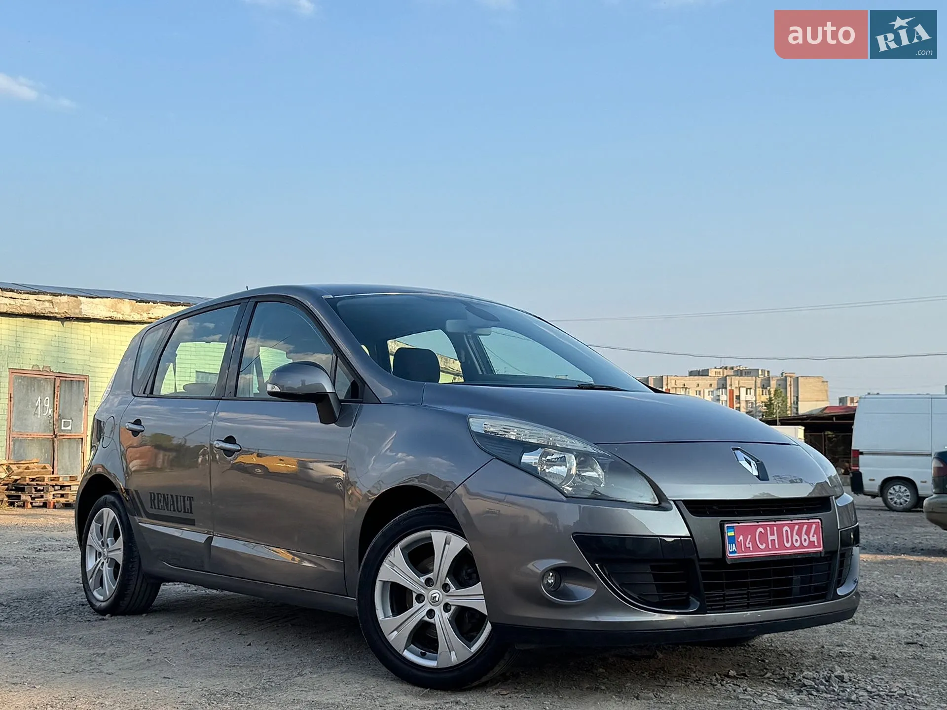 2010 Renault Scenic - мініатюра 5