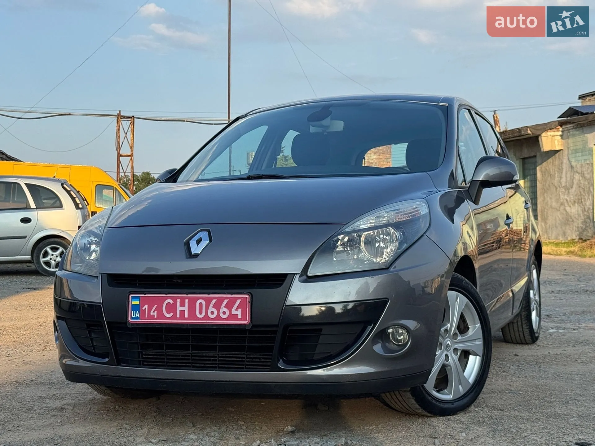 2010 Renault Scenic - мініатюра 11