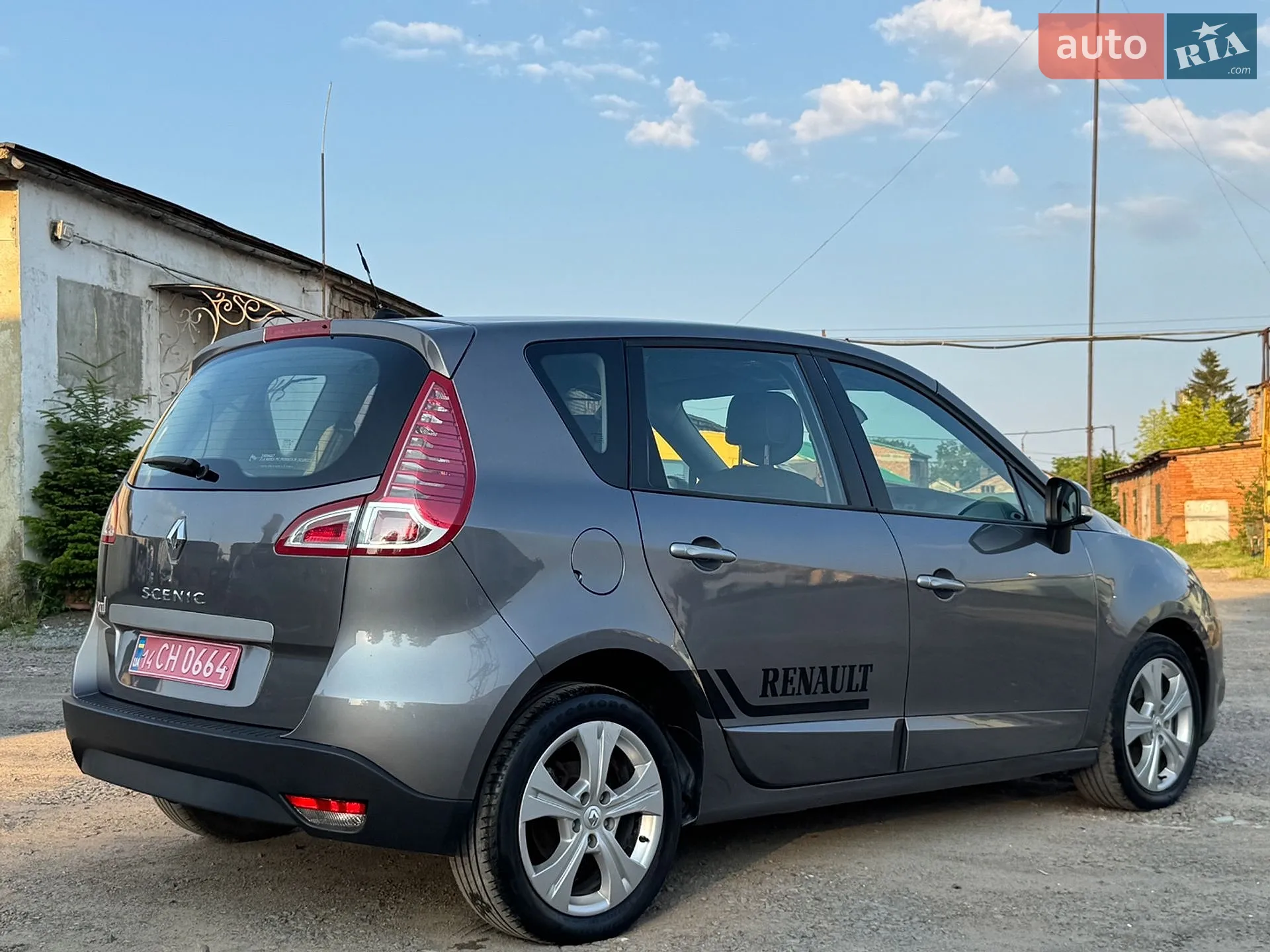 2010 Renault Scenic - мініатюра 28