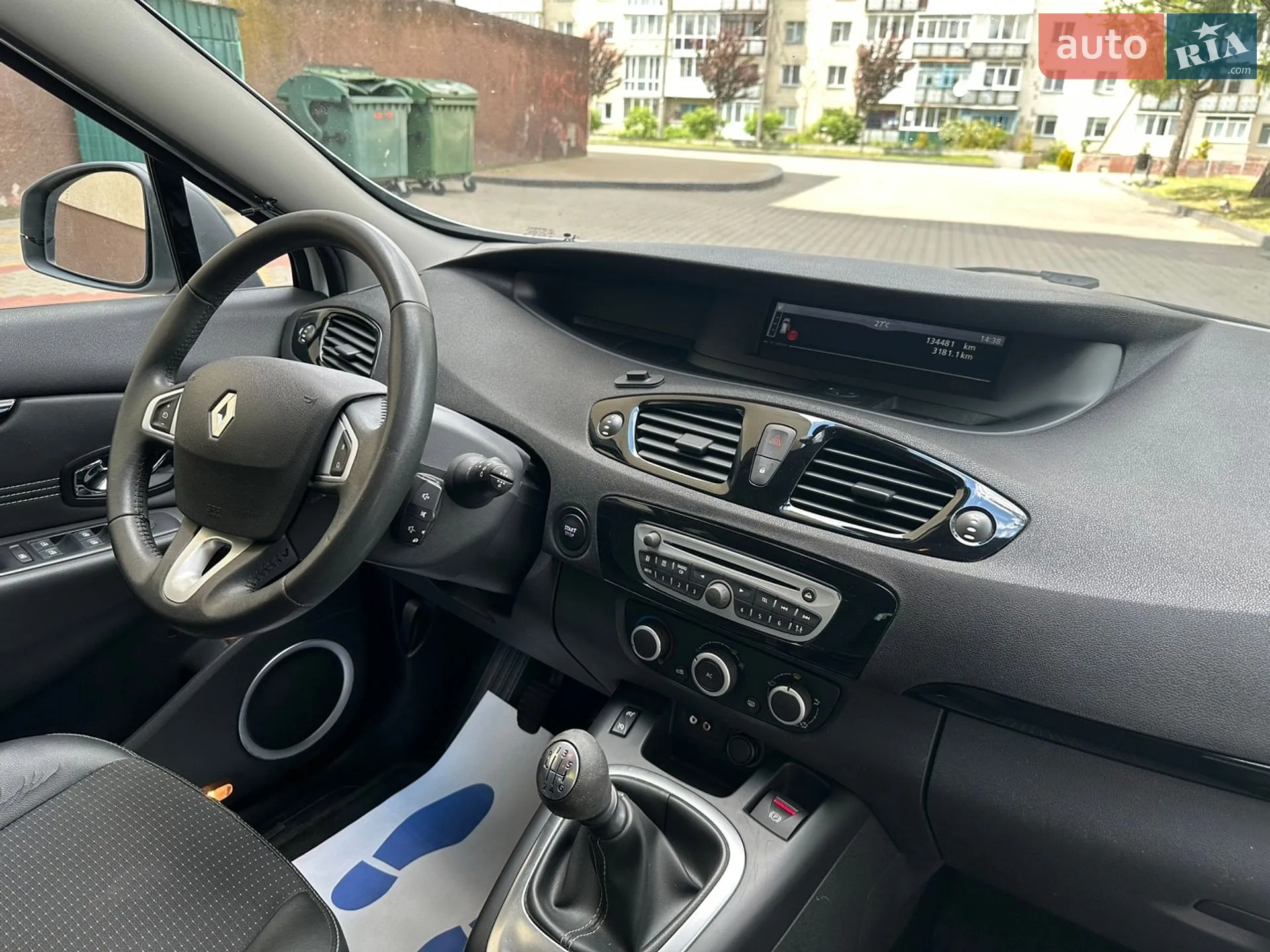 2011 Renault Scenic - мініатюра 17